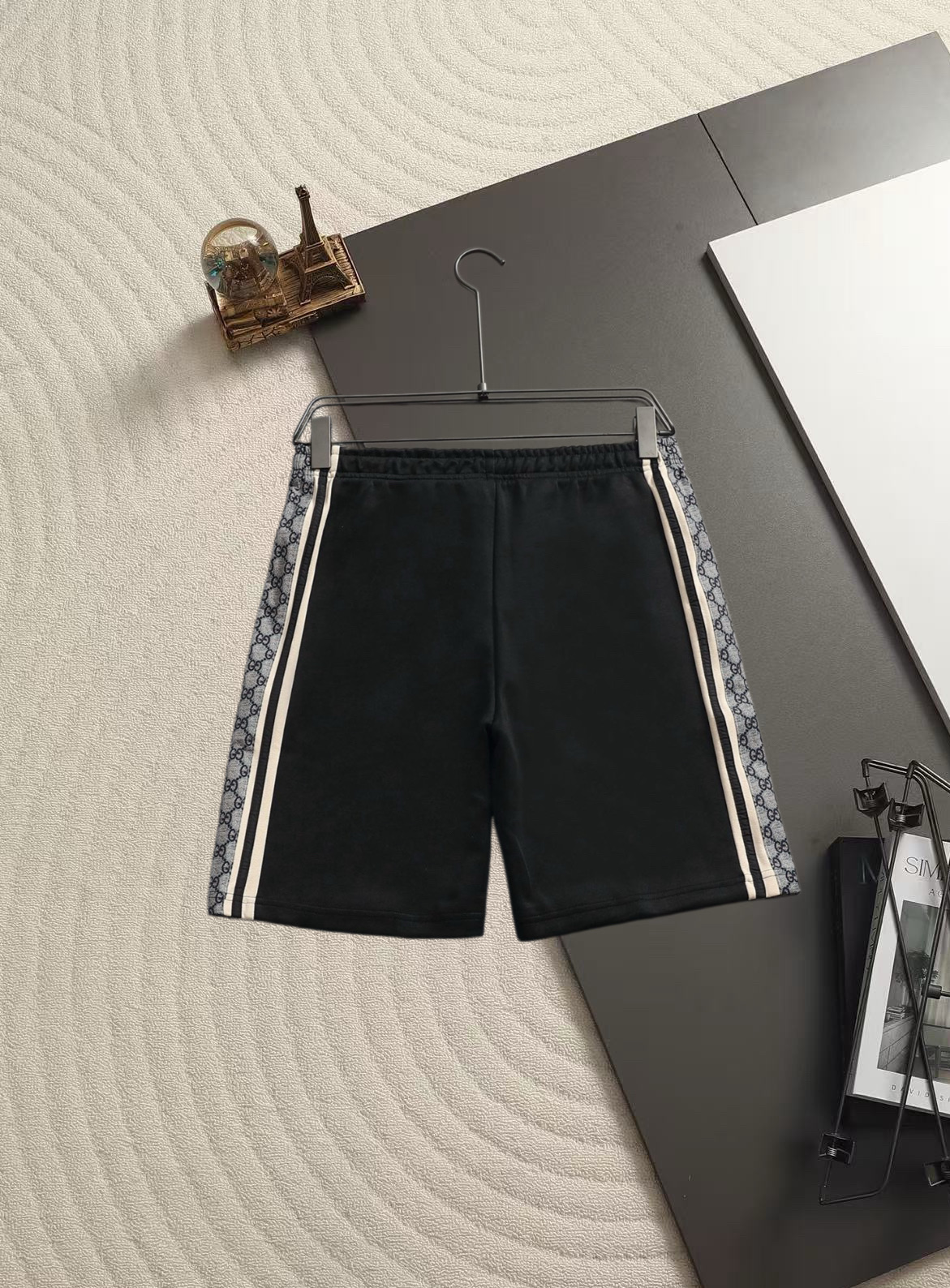 Gucci GUCCI 古驰25ss 毛圈短裤 ～采用棉质毛圈面料精心制作 饰以同色调提花图案