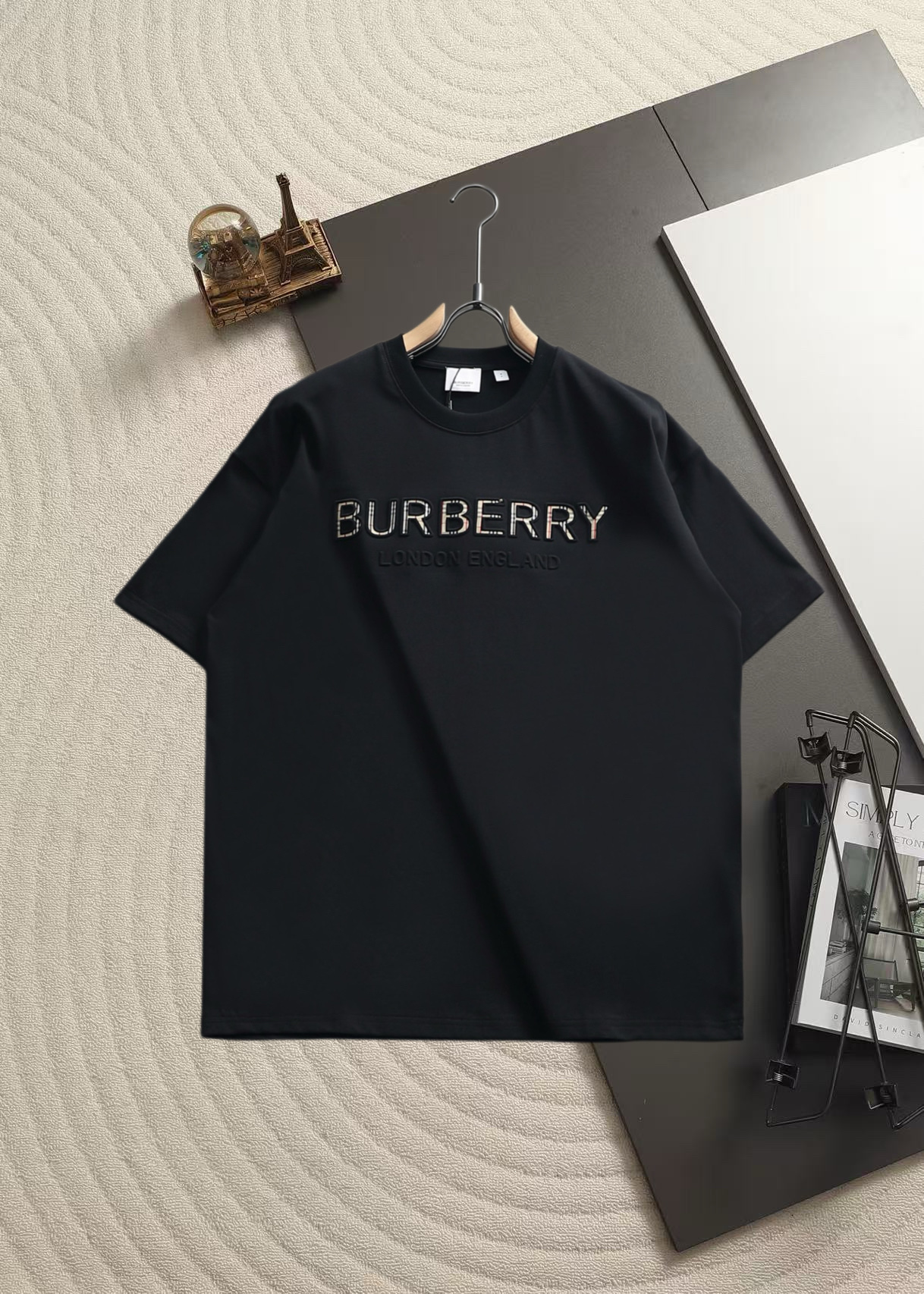 Burberry BUR王牌渠道