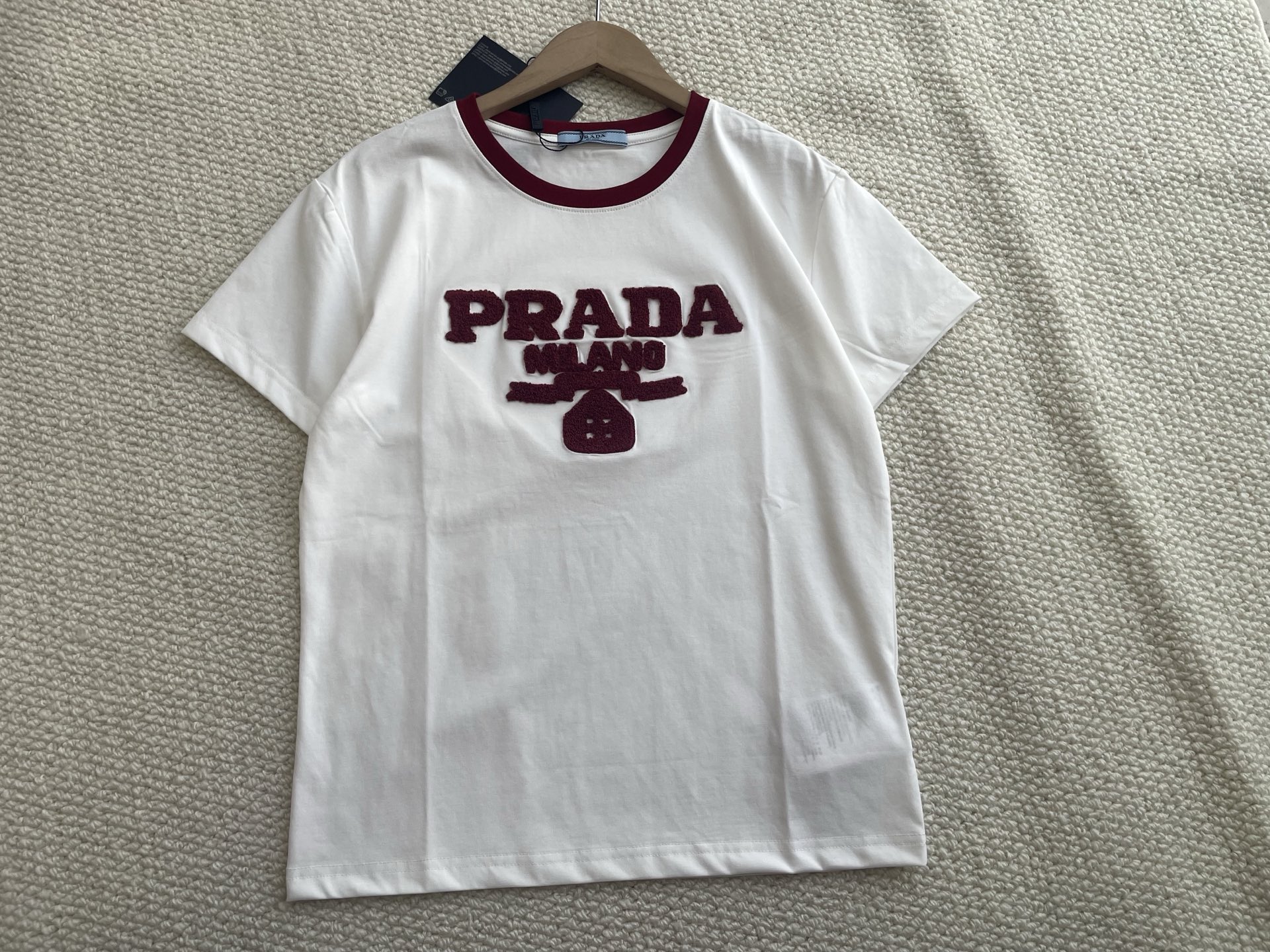 Prada 26，夏季新款 植绒Logo短袖T恤 两色SML
