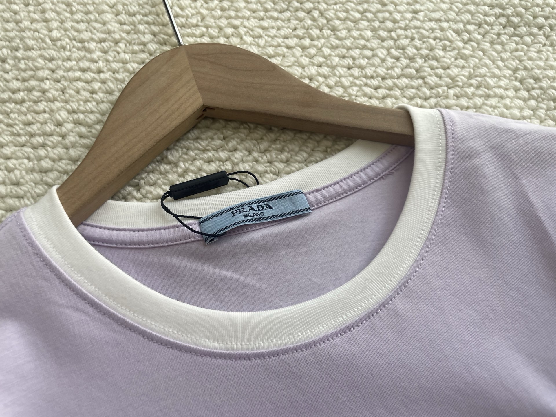 Prada 26，夏季新款 植绒Logo短袖T恤 两色SML