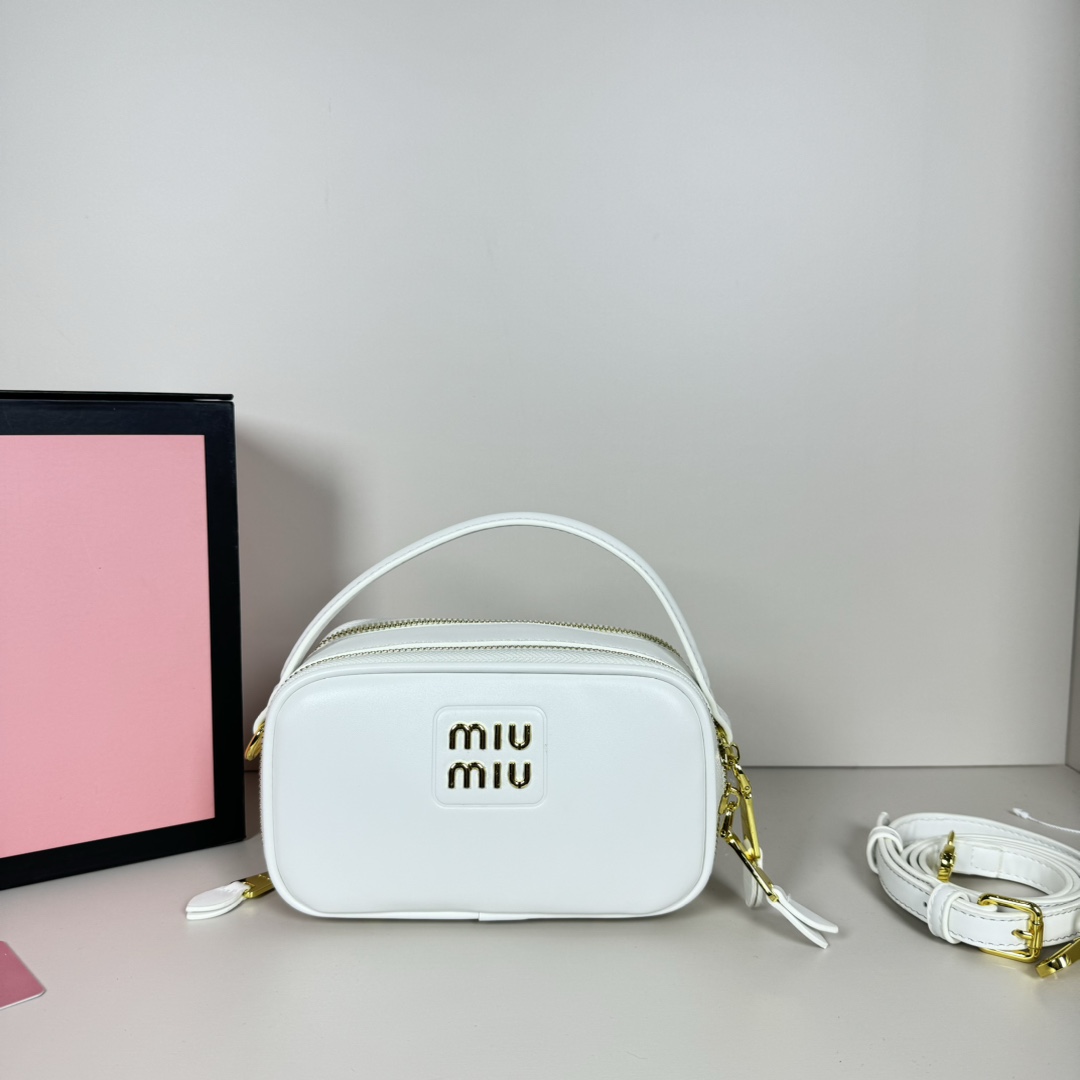MiuMiu Camera Bags Crossbody & Shoulder Bags Gold Spring Collection