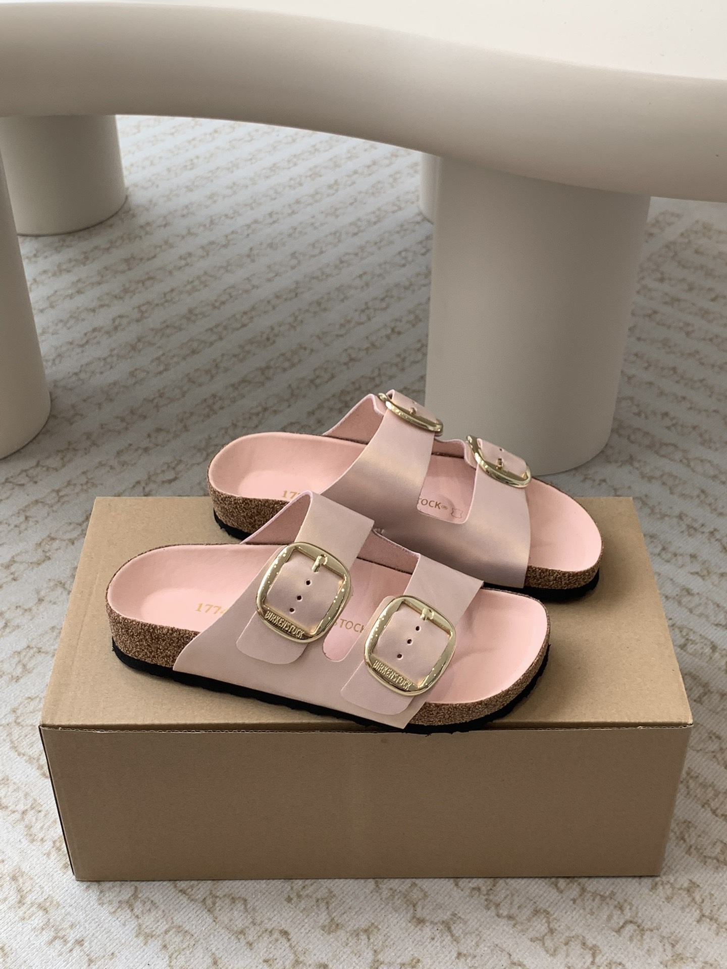 Exciting P600 Birkenstock Sandals and Half-Trucks in Sizes 35-40 - 图片 2