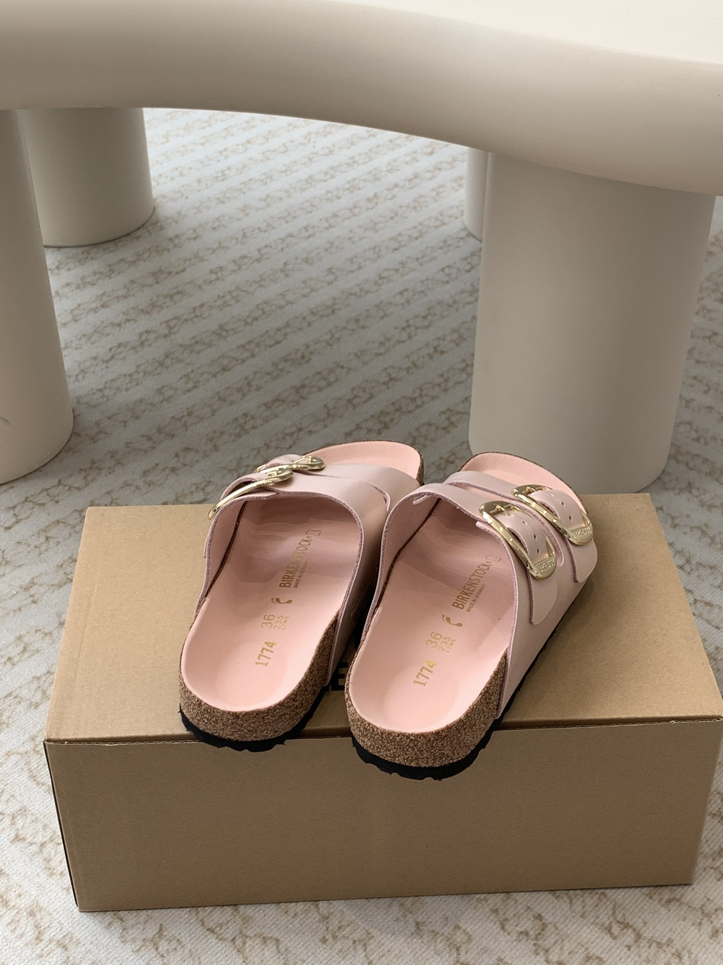 Exciting P600 Birkenstock Sandals and Half-Trucks in Sizes 35-40 - 图片 4