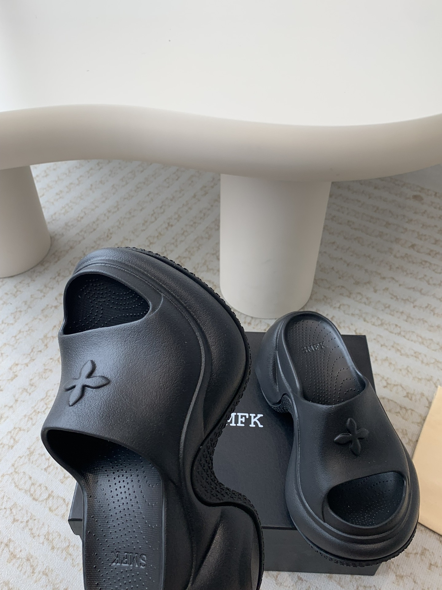 Soft and Cozy Small-tide Motion Slipper with Smooth Soles for Spring - 图片 8