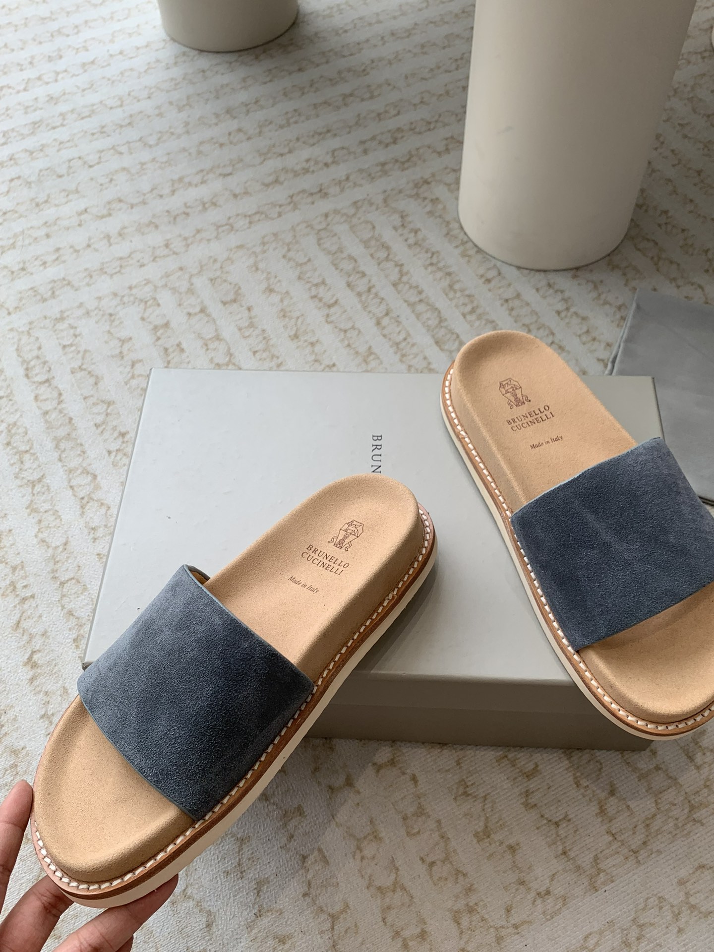 Brunello Cucinelli Brunello Cucinelli BC 新款麂皮拖鞋，24ss新款系列