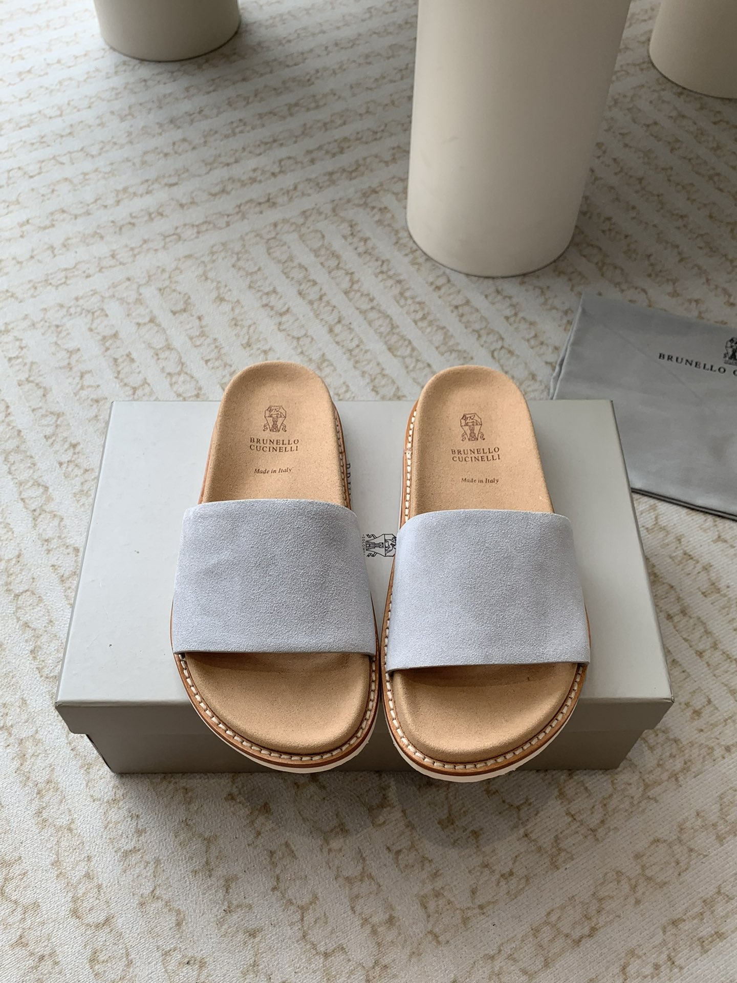 Brunello Cucinelli Brunello Cucinelli BC 新款麂皮拖鞋，24ss新款系列