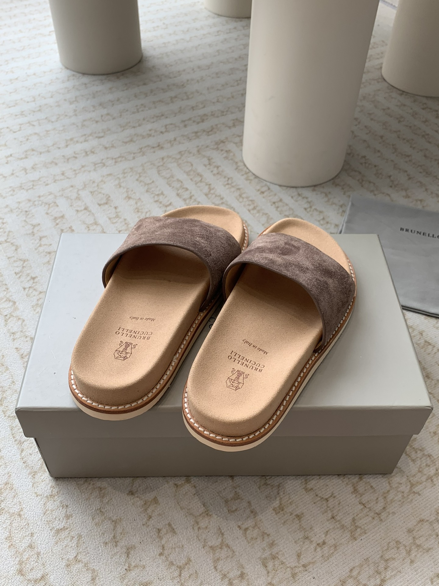 Brunello Cucinelli Brunello Cucinelli BC 新款麂皮拖鞋，24ss新款系列