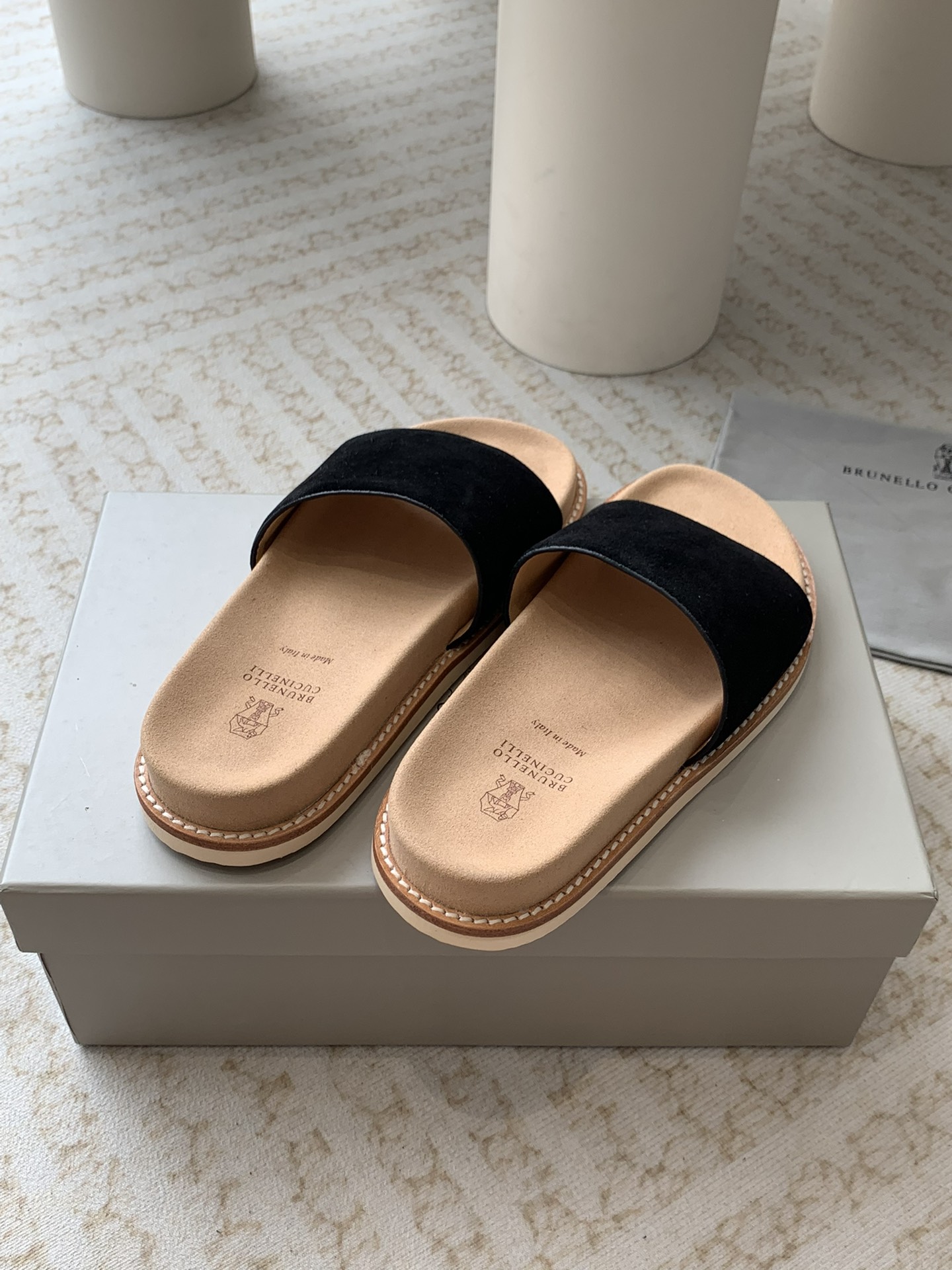 Brunello Cucinelli Brunello Cucinelli BC 新款麂皮拖鞋，24ss新款系列