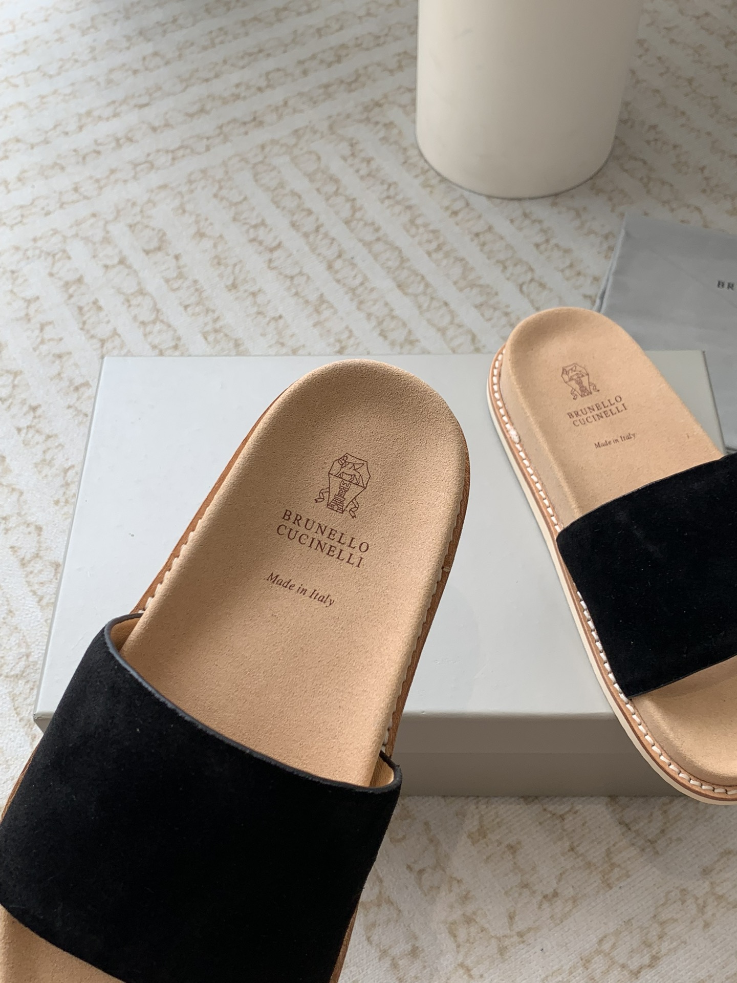 Brunello Cucinelli Brunello Cucinelli BC 新款麂皮拖鞋，24ss新款系列