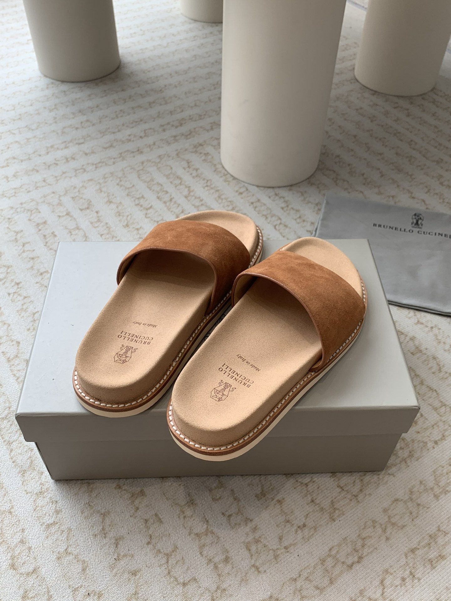 Brunello Cucinelli Brunello Cucinelli BC 新款麂皮拖鞋，24ss新款系列