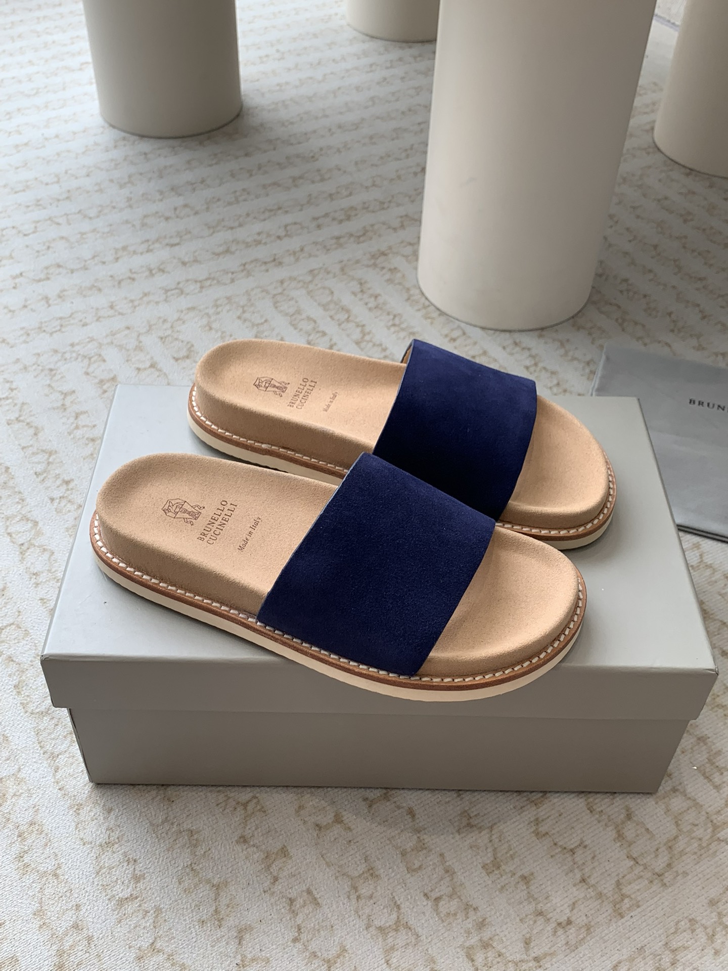 Brunello Cucinelli Brunello Cucinelli BC 新款麂皮拖鞋，24ss新款系列