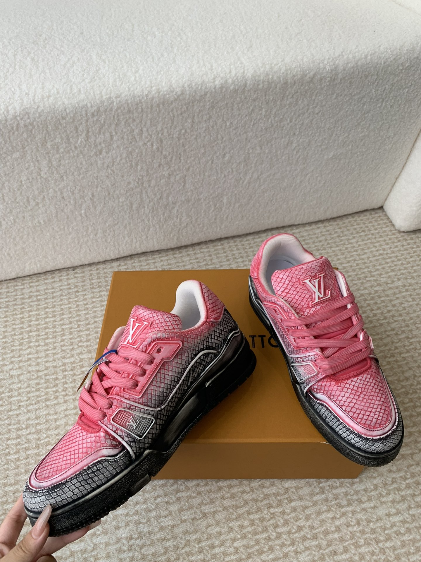 Louis Vuitton LV TARINE路易威登L家 驴牌 休闲 运动鞋 滑板鞋