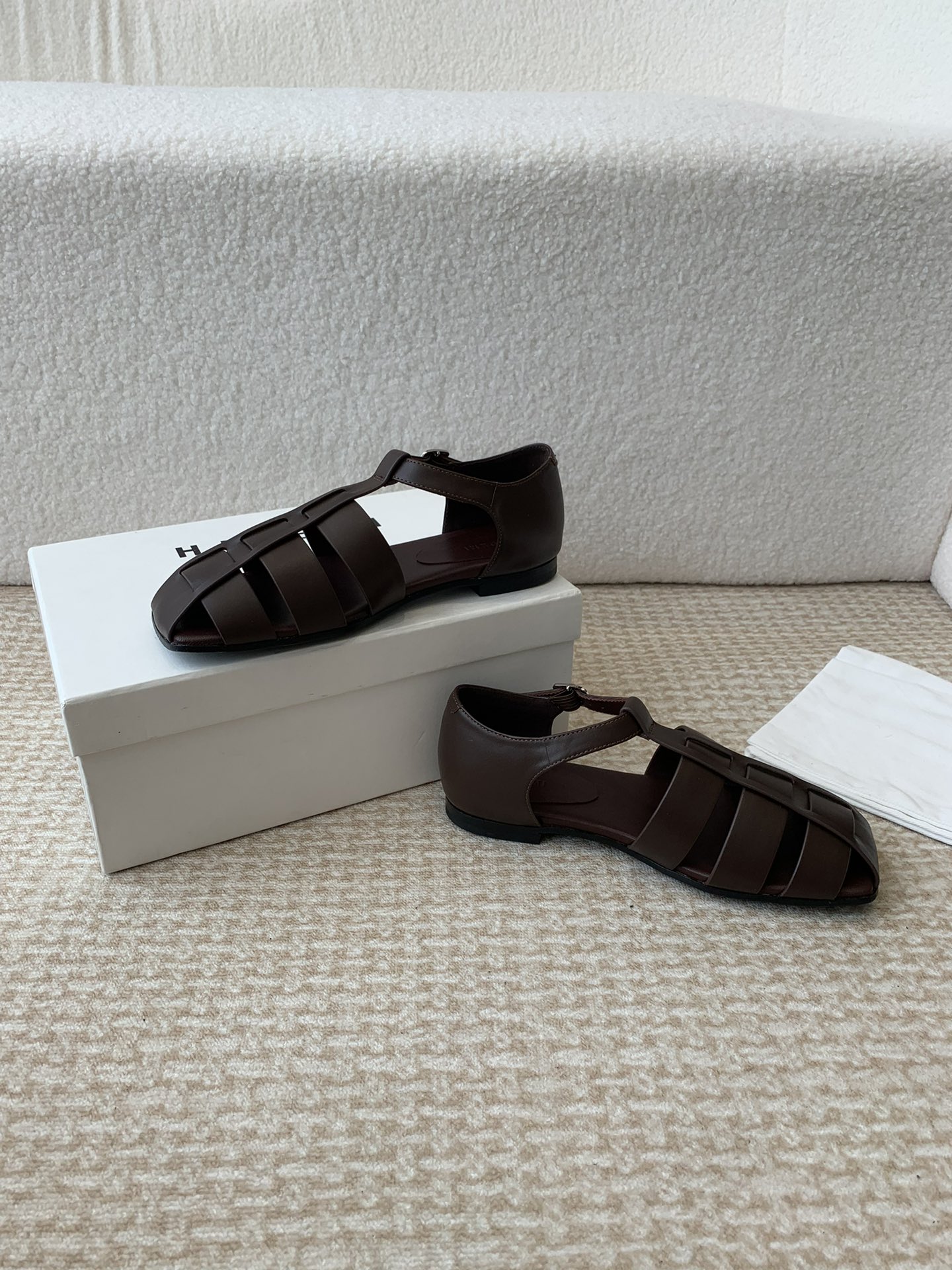 Ancient Roman Style Delicate Sandals with Imported Deer Skin Soles - 图片 2