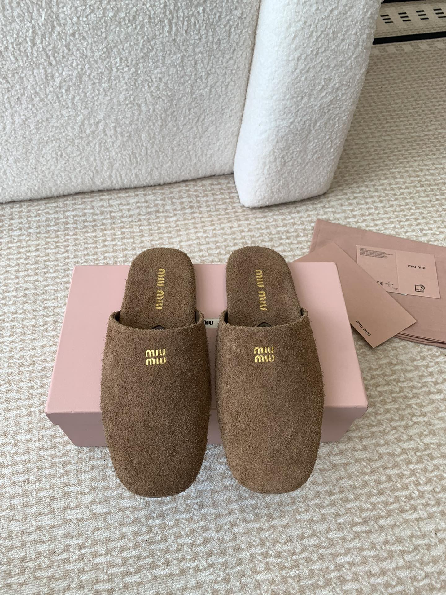 Miu Miu Miu Miu 24ss 秋冬系列穆勒鞋拖鞋
