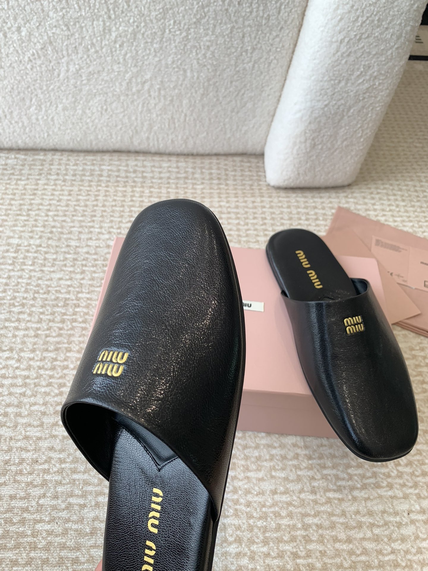 Miu Miu Miu Miu 24ss 秋冬系列穆勒鞋拖鞋
