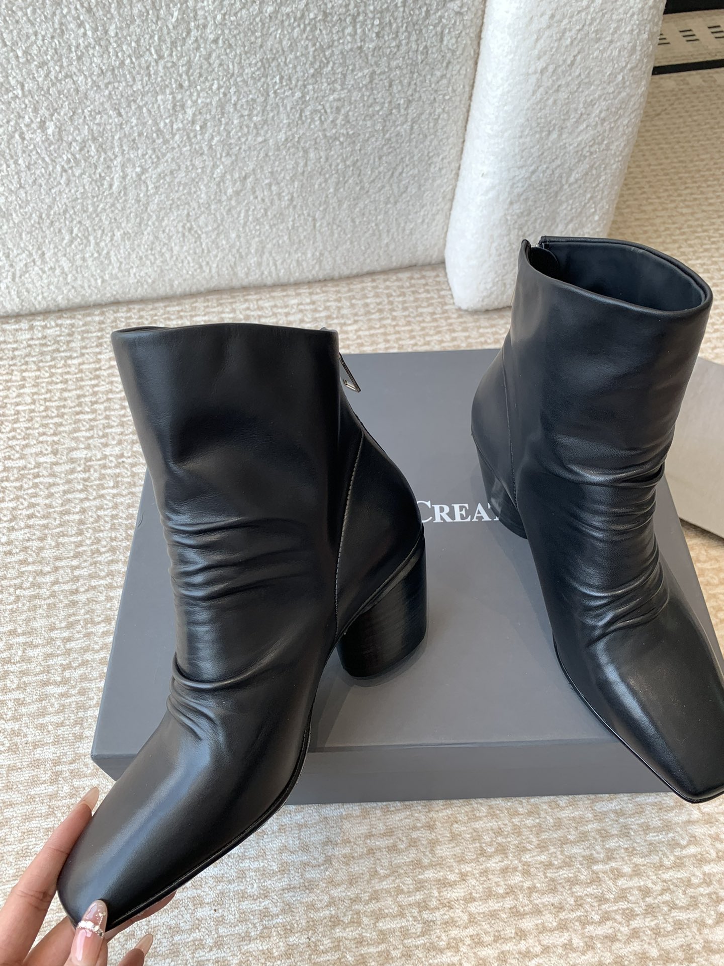 Masterful Italian Handcrafted Shoes by Officine Creative: Artisanal Excellence in Footwear Industry - 图片 8