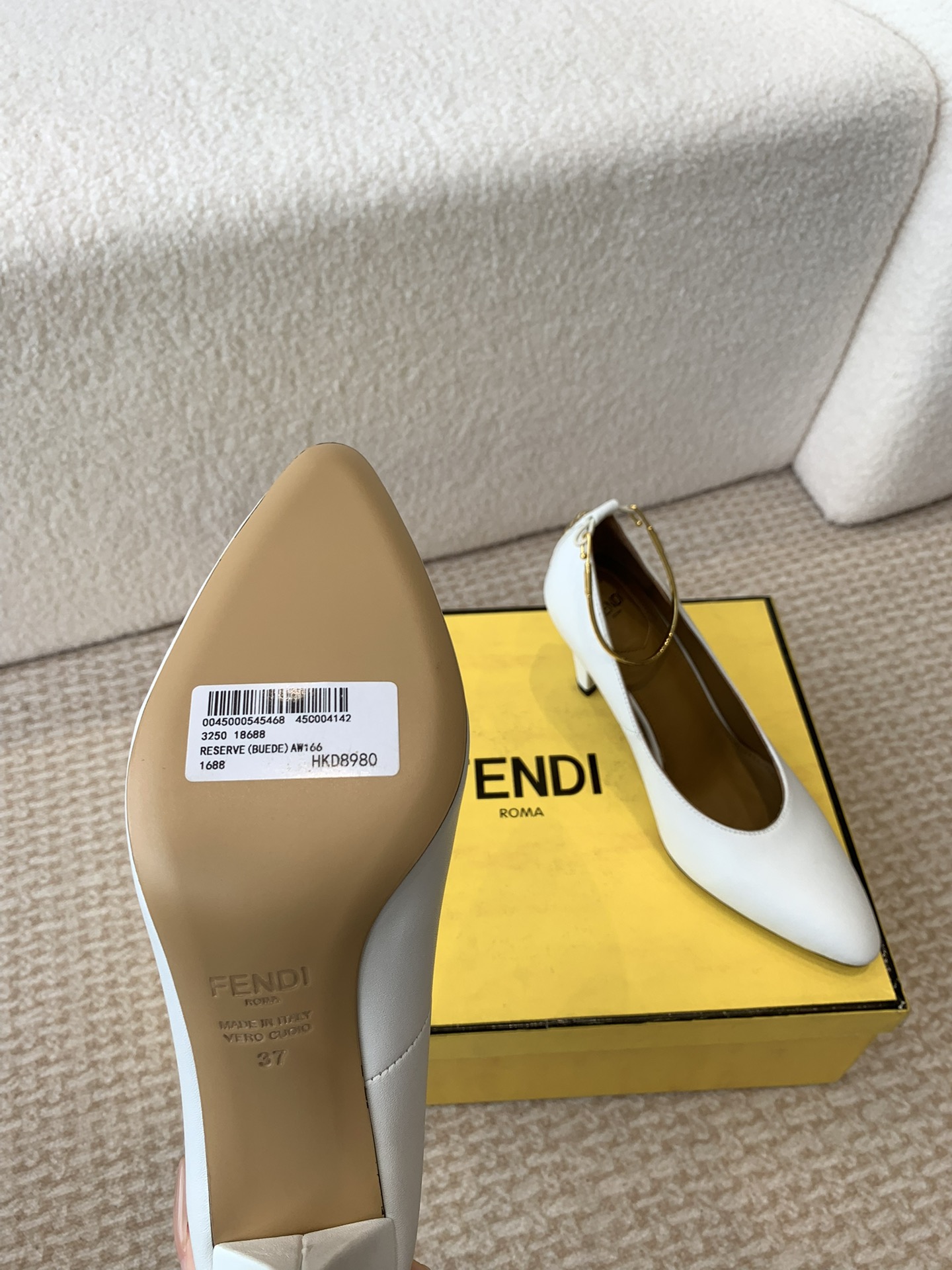 Fendi 24ss Double FF Conical Heel Shoe with Metal Details - 图片 9