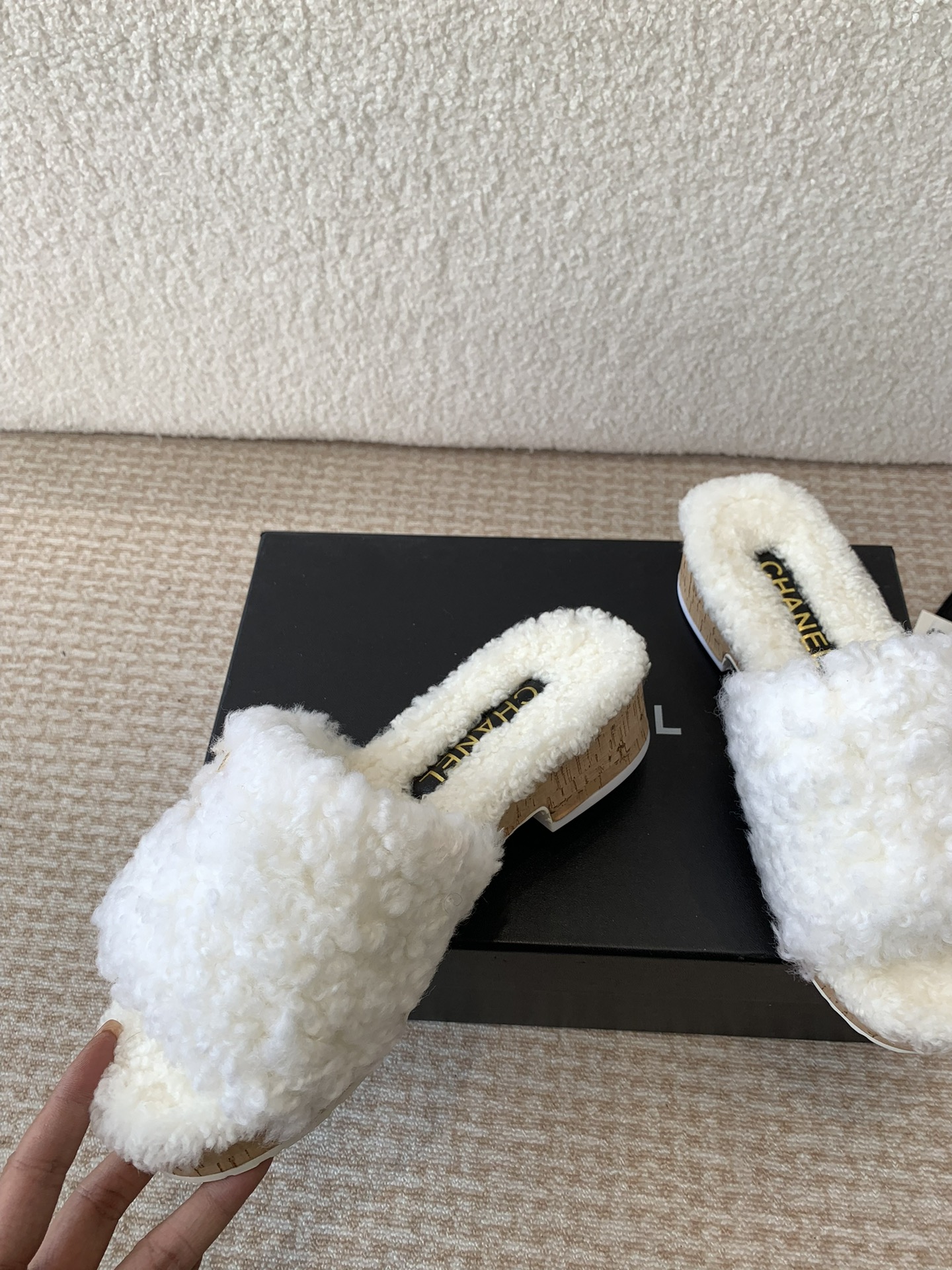 Chanel CHANEL香奈儿毛拖,拖鞋，2024/B 羊毛毛拖鞋