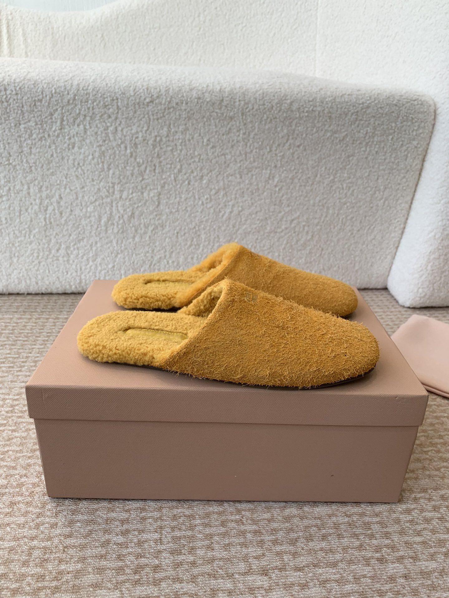 Miu Miu Miu Miu 24ss 秋冬系列穆勒鞋 羊毛 拖鞋