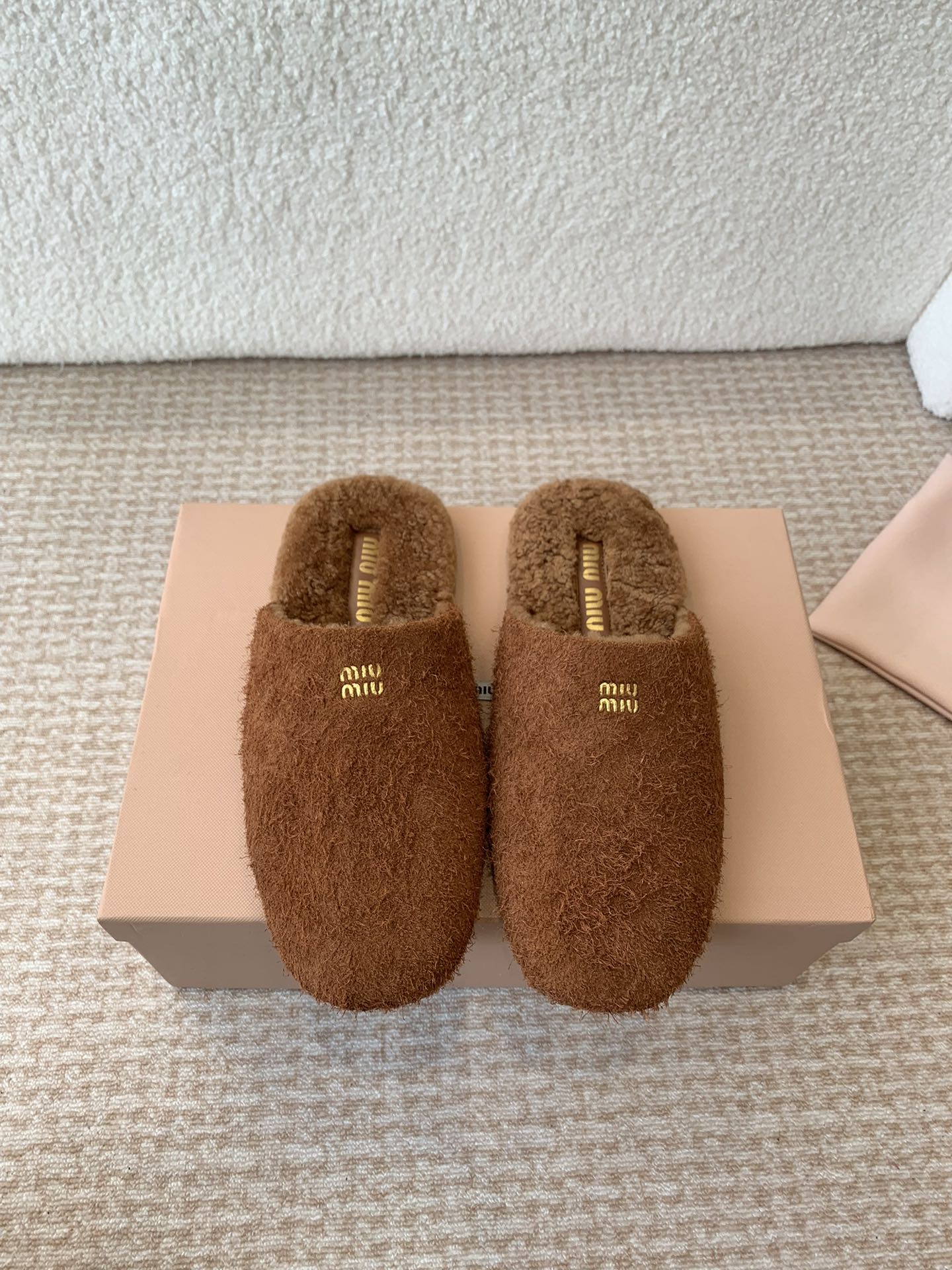 Miu Miu Miu Miu 24ss 秋冬系列穆勒鞋 羊毛 拖鞋