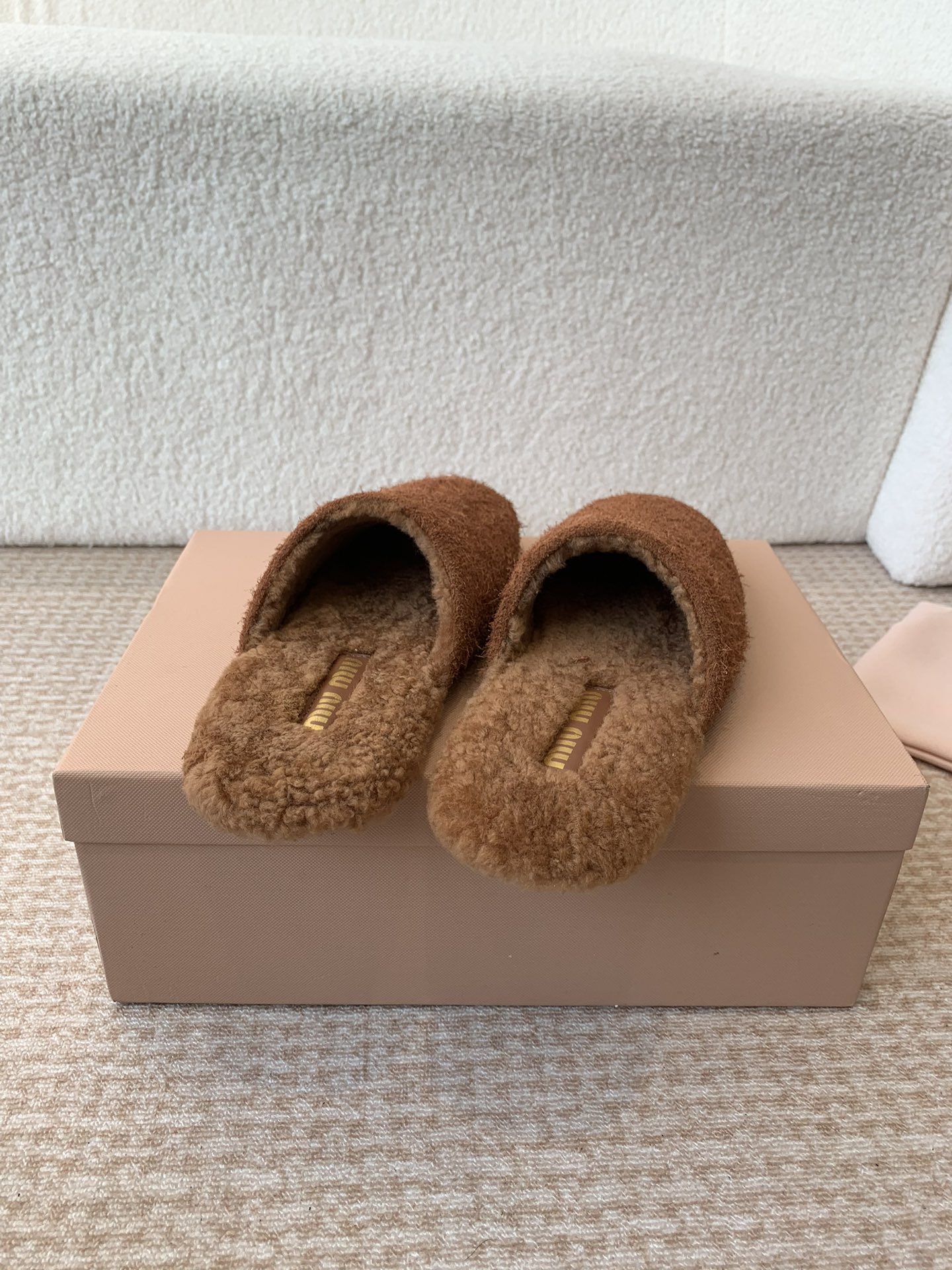 Miu Miu Miu Miu 24ss 秋冬系列穆勒鞋 羊毛 拖鞋