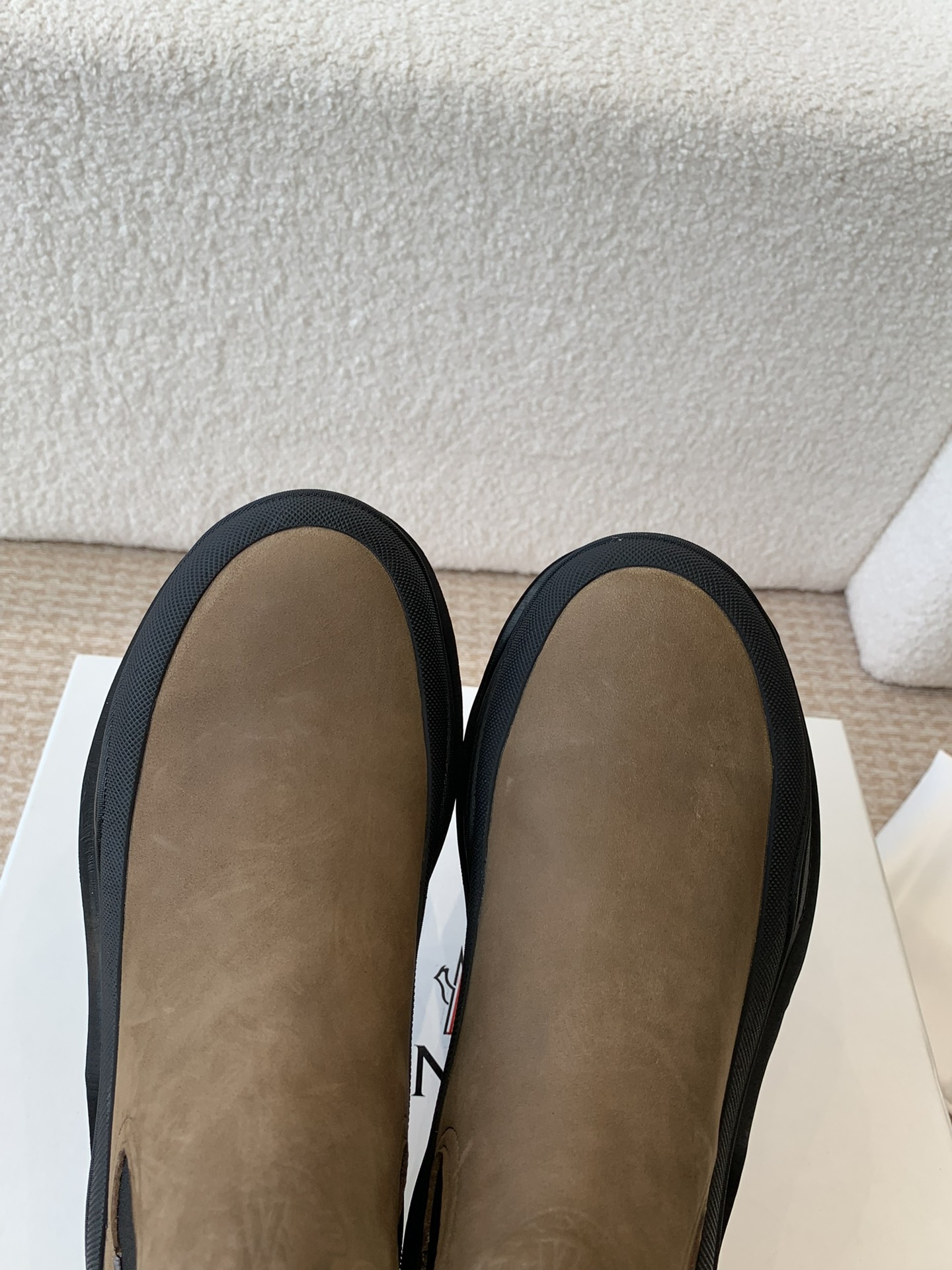 Moncler Union 24s Light Field Boots for Autumn and Winter Adventures - 图片 7