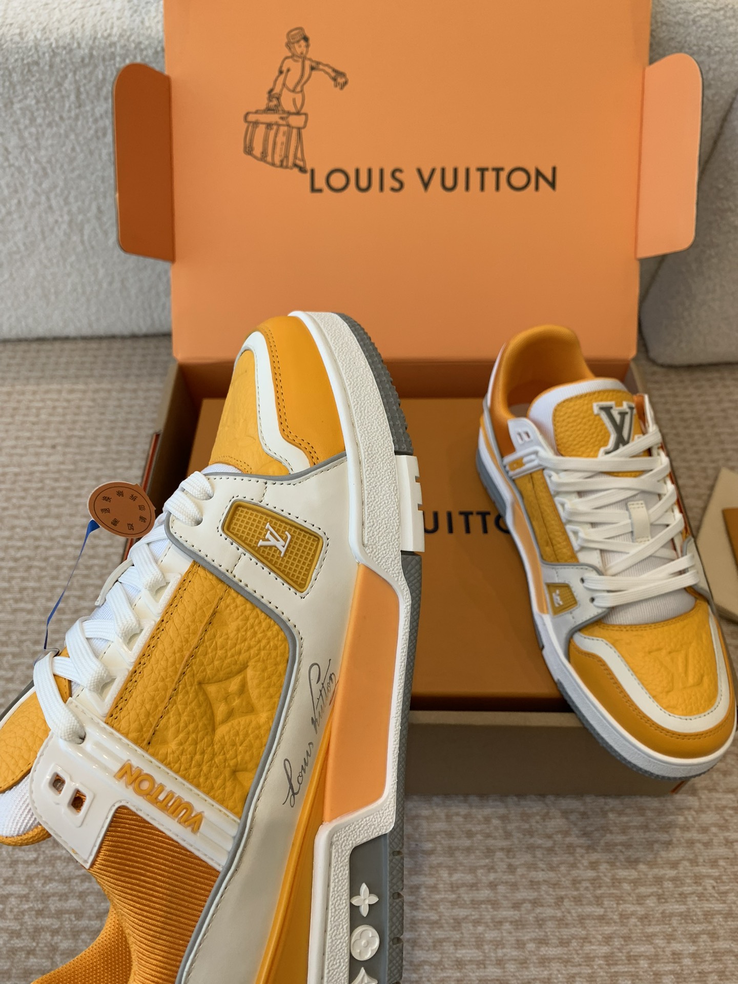Louis Vuitton Louis Vuitton 24ss 驴家的 trainer板鞋，每个人都必须入的款，绝不后悔
