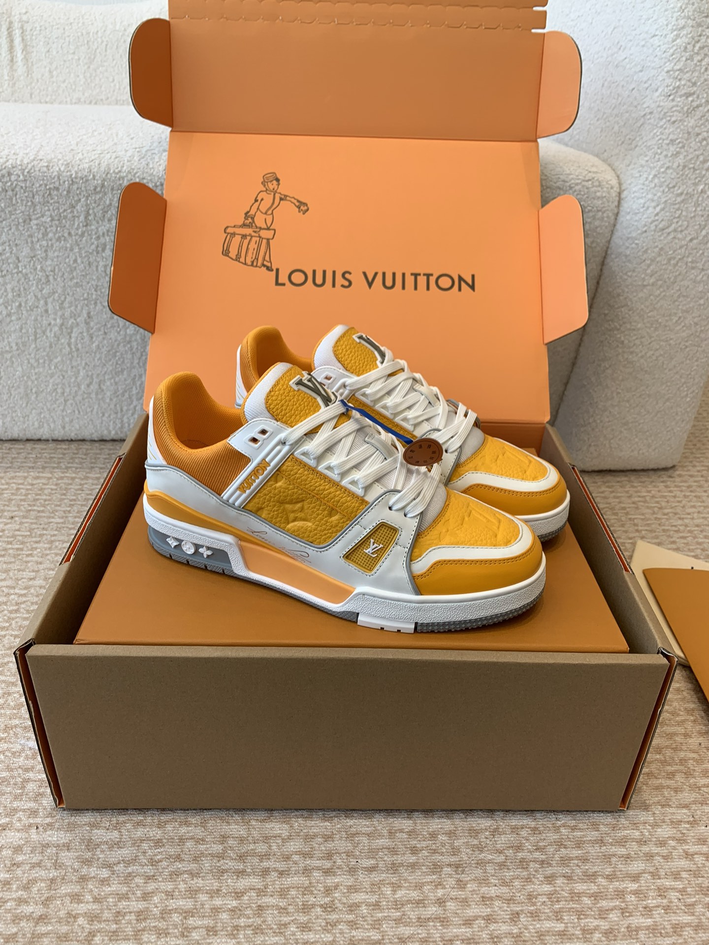 Louis Vuitton Louis Vuitton 24ss 驴家的 trainer板鞋，每个人都必须入的款，绝不后悔