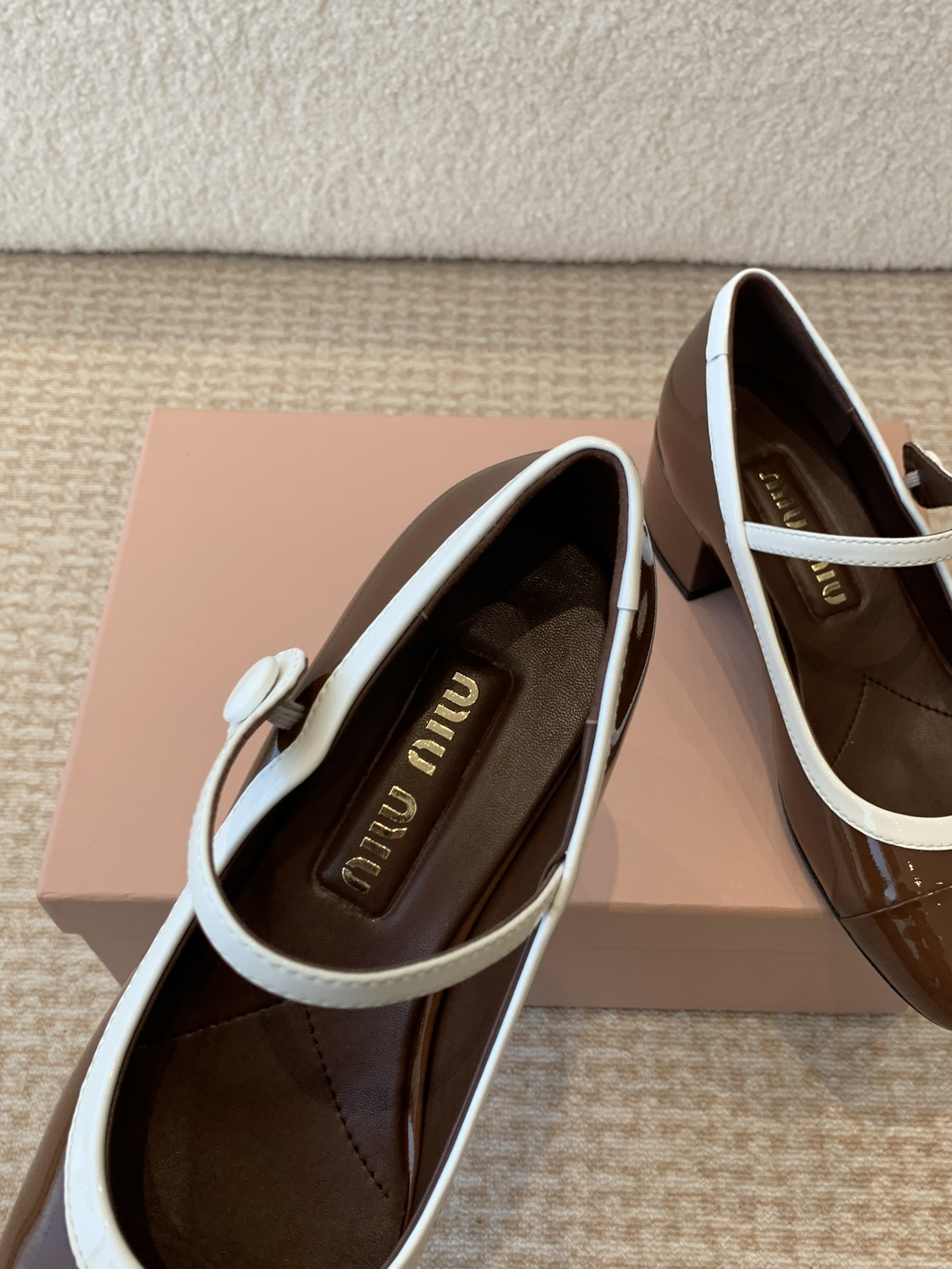 缪缪 Miu Miu 经典高奢皮鞋鞋履高跟鞋 #5F92856D 3