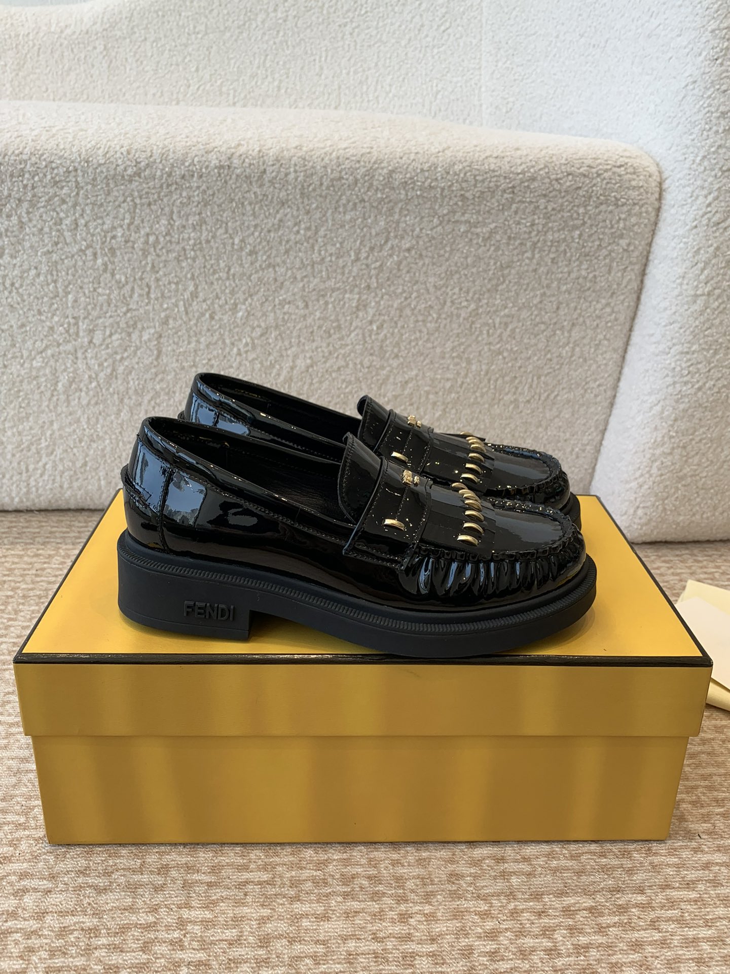 芬迪 Fendi 经典高奢皮鞋鞋履高跟鞋 #70DE13B4 2
