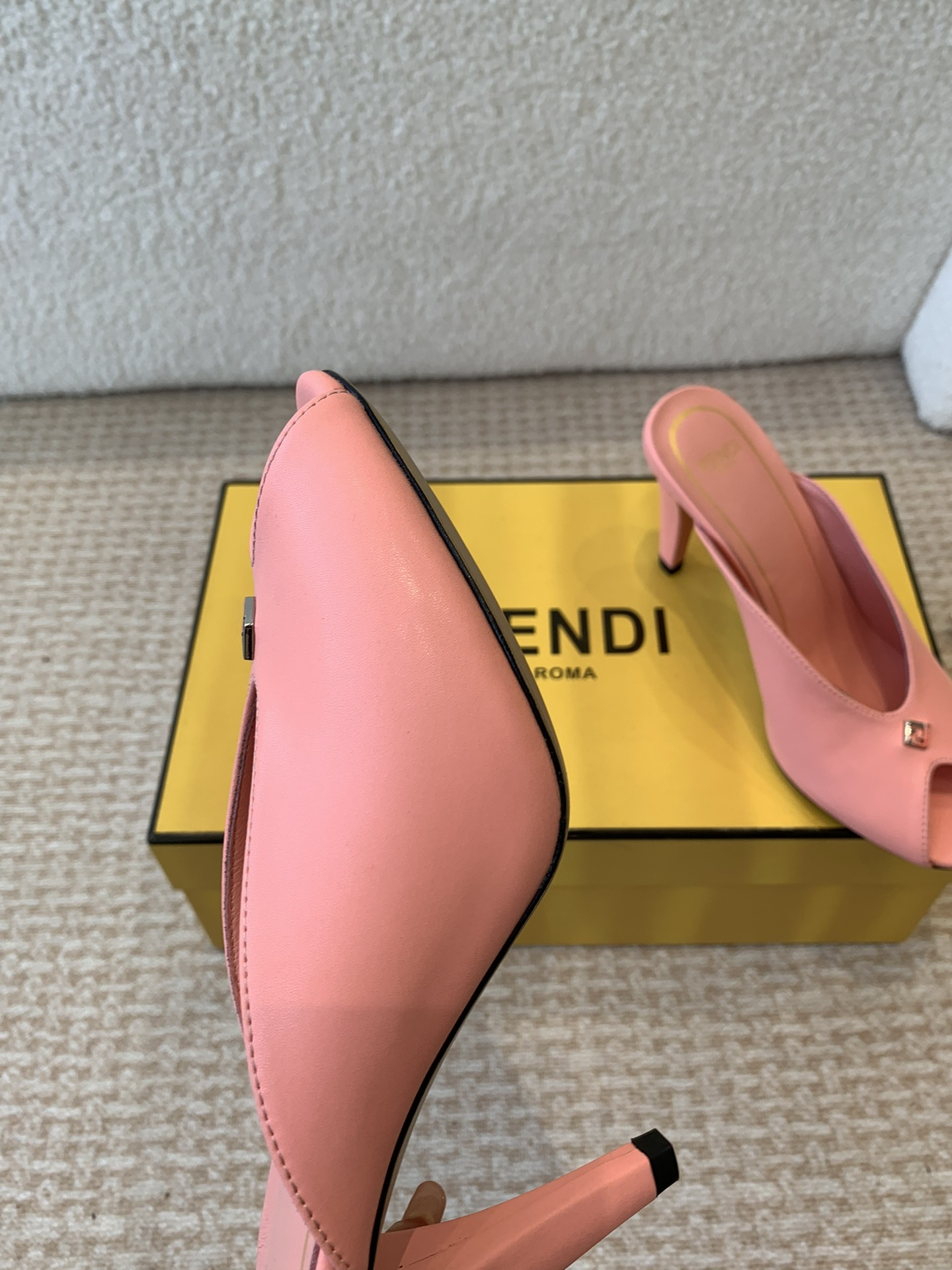 芬迪 Fendi 经典高奢皮鞋鞋履高跟鞋 #4C4590ED 8