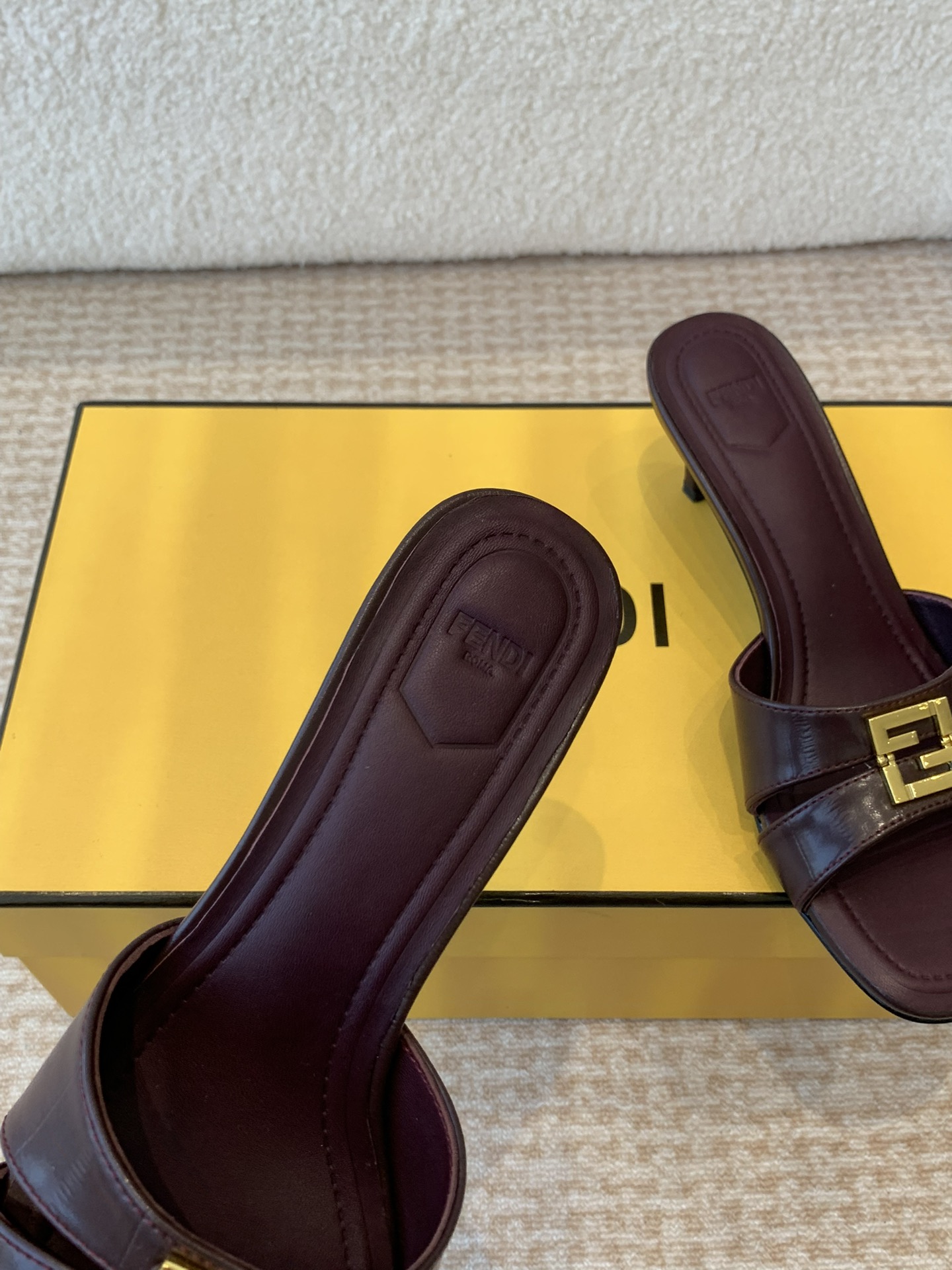 芬迪 Fendi 经典高奢皮鞋鞋履高跟鞋 #45747FD1 8
