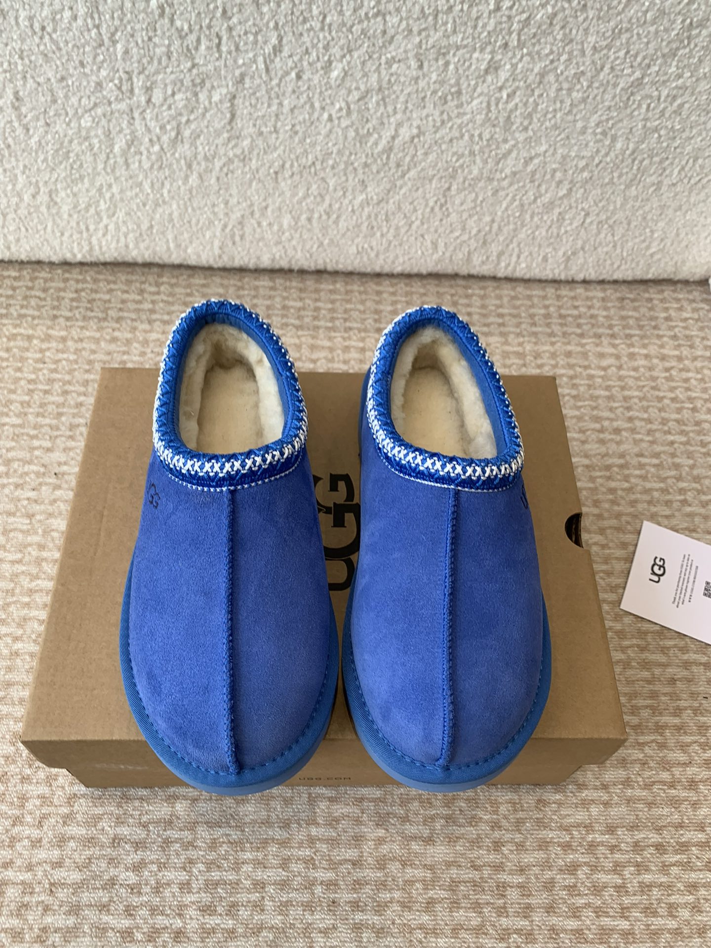 Alexander Wang Ugg 薄底民族风 Feng Chen Wang*TELFAR推出的联名潮款单品就连明星都要抢着穿呢