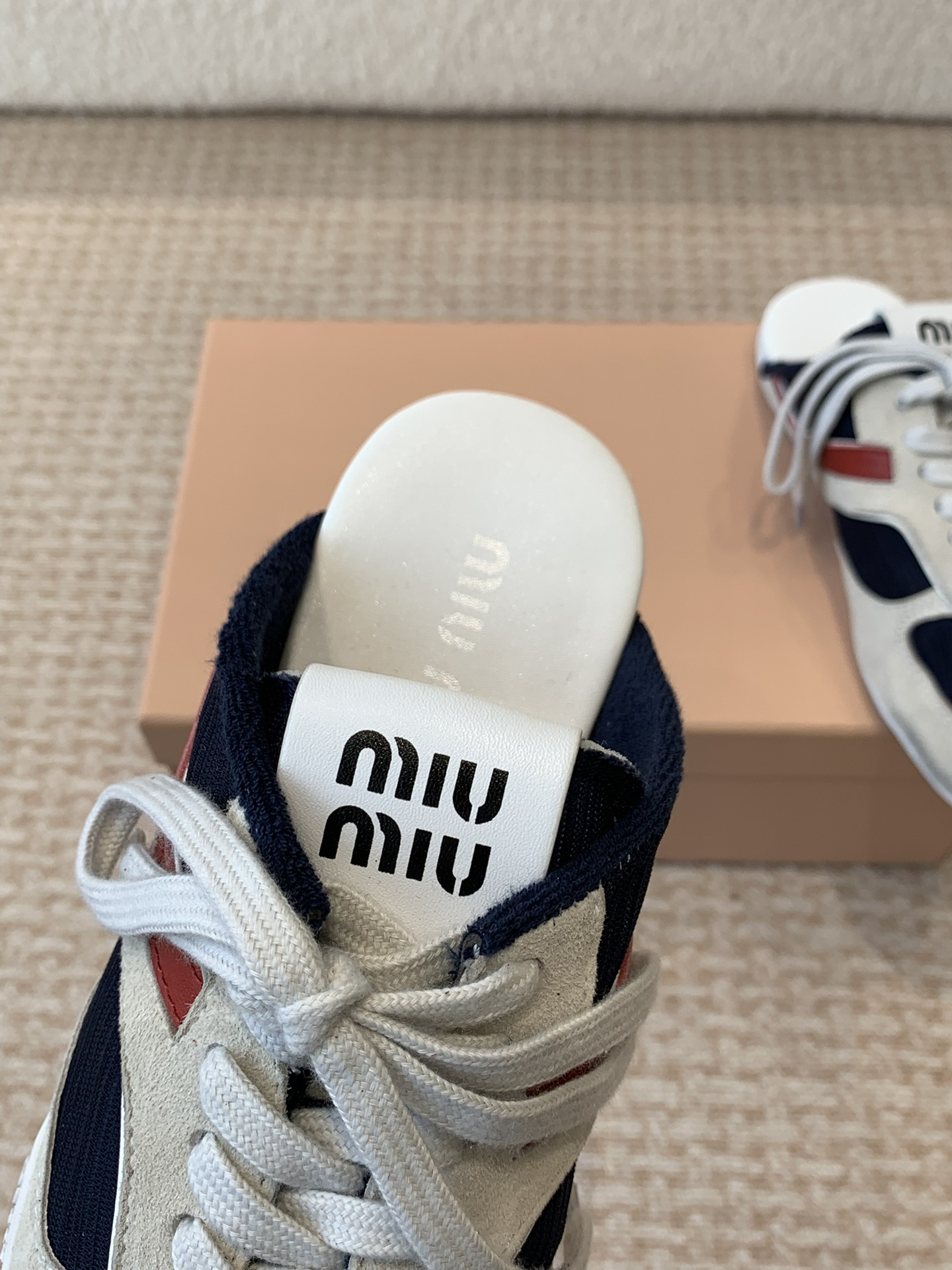 Miu Miu Miu Miu 25ss 春夏新款走秀MiuMiu 德训 休闲拖鞋