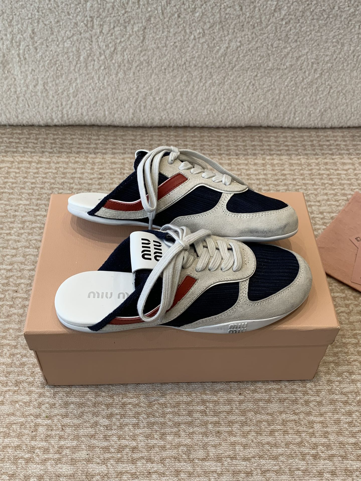 Miu Miu Miu Miu 25ss 春夏新款走秀MiuMiu 德训 休闲拖鞋