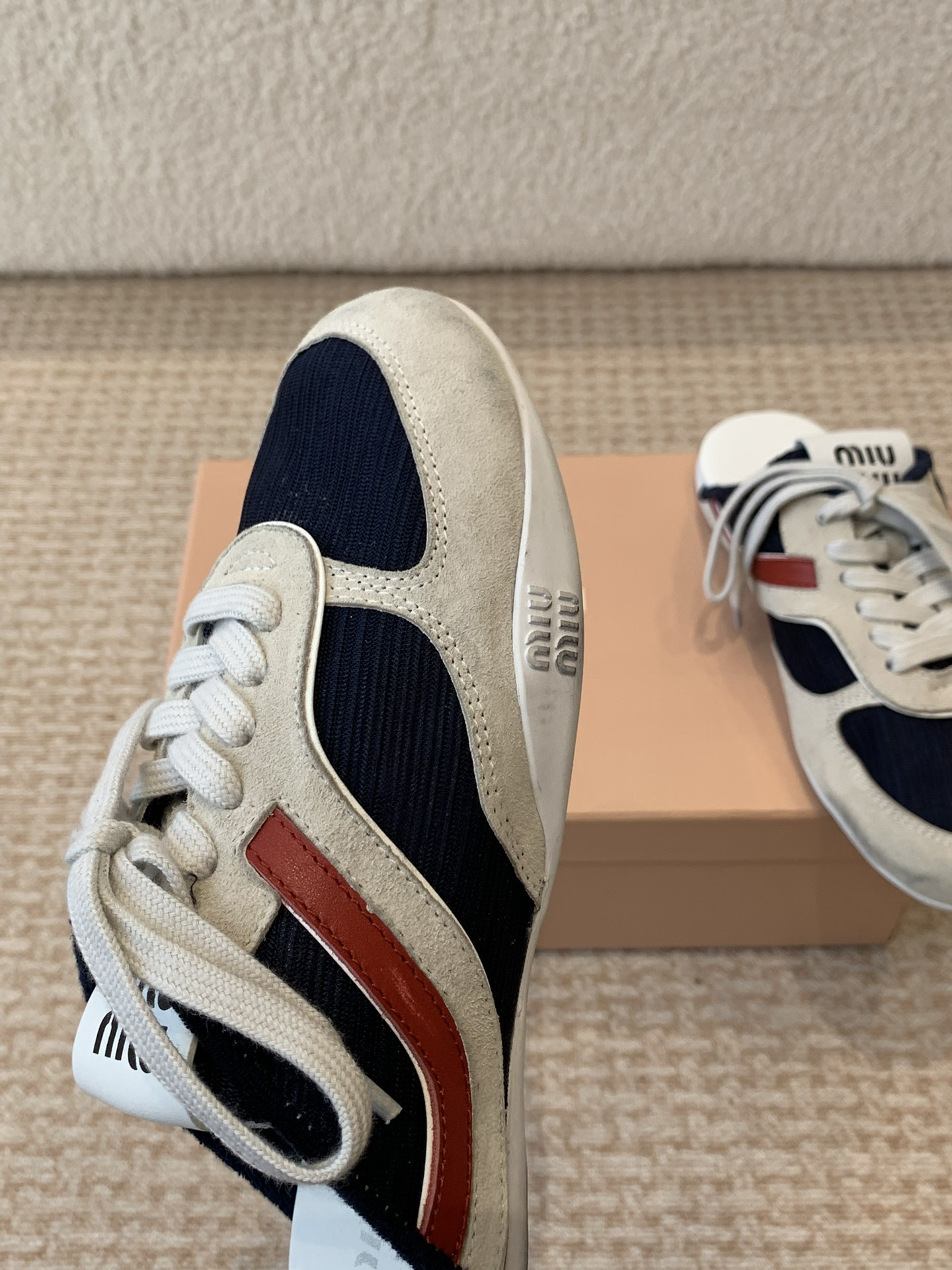 Miu Miu Miu Miu 25ss 春夏新款走秀MiuMiu 德训 休闲拖鞋