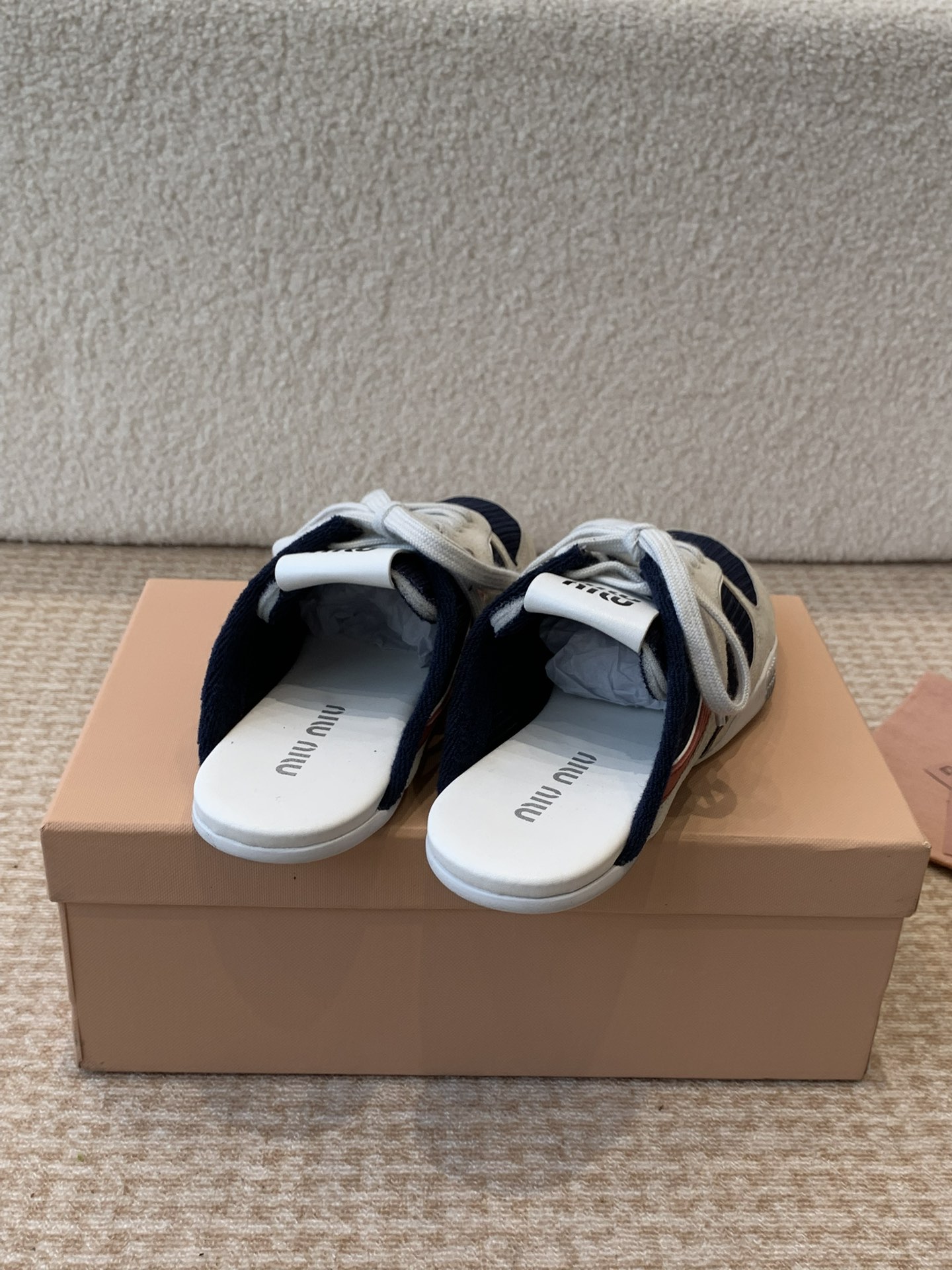 Miu Miu Miu Miu 25ss 春夏新款走秀MiuMiu 德训 休闲拖鞋
