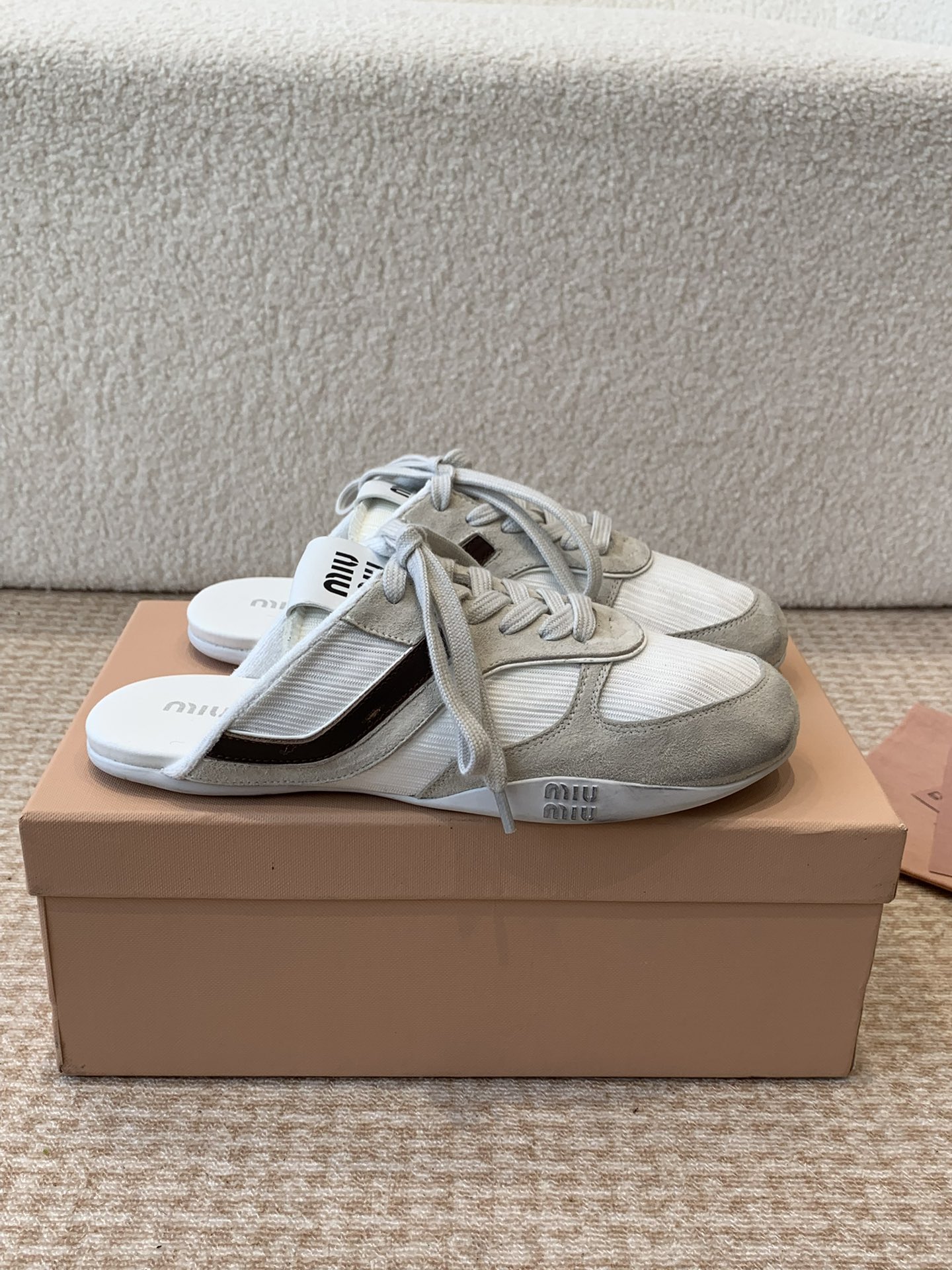 Miu Miu Miu Miu 25ss 春夏新款走秀MiuMiu 德训 休闲拖鞋