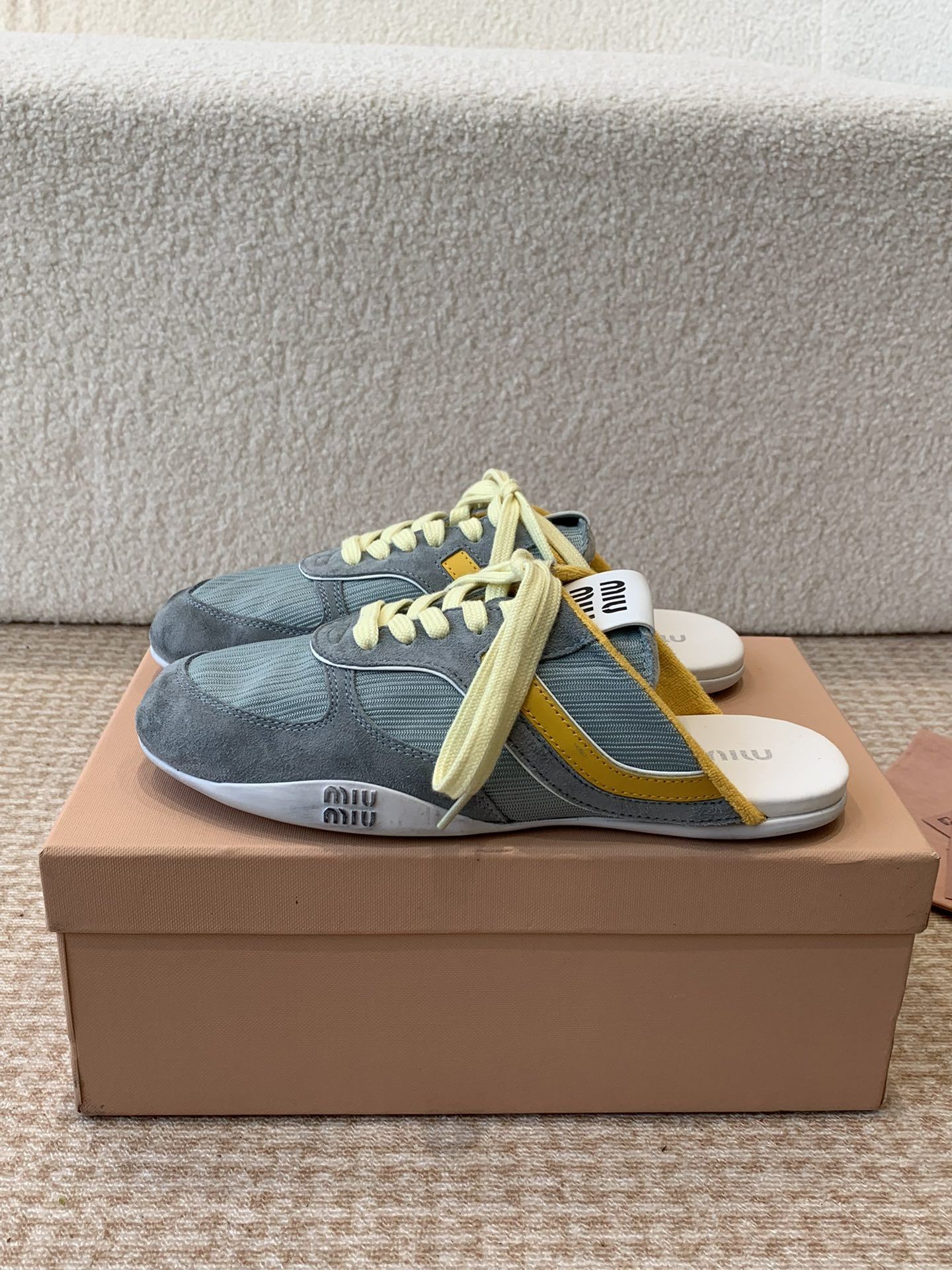 Miu Miu Miu Miu 25ss 春夏新款走秀MiuMiu 德训 休闲拖鞋