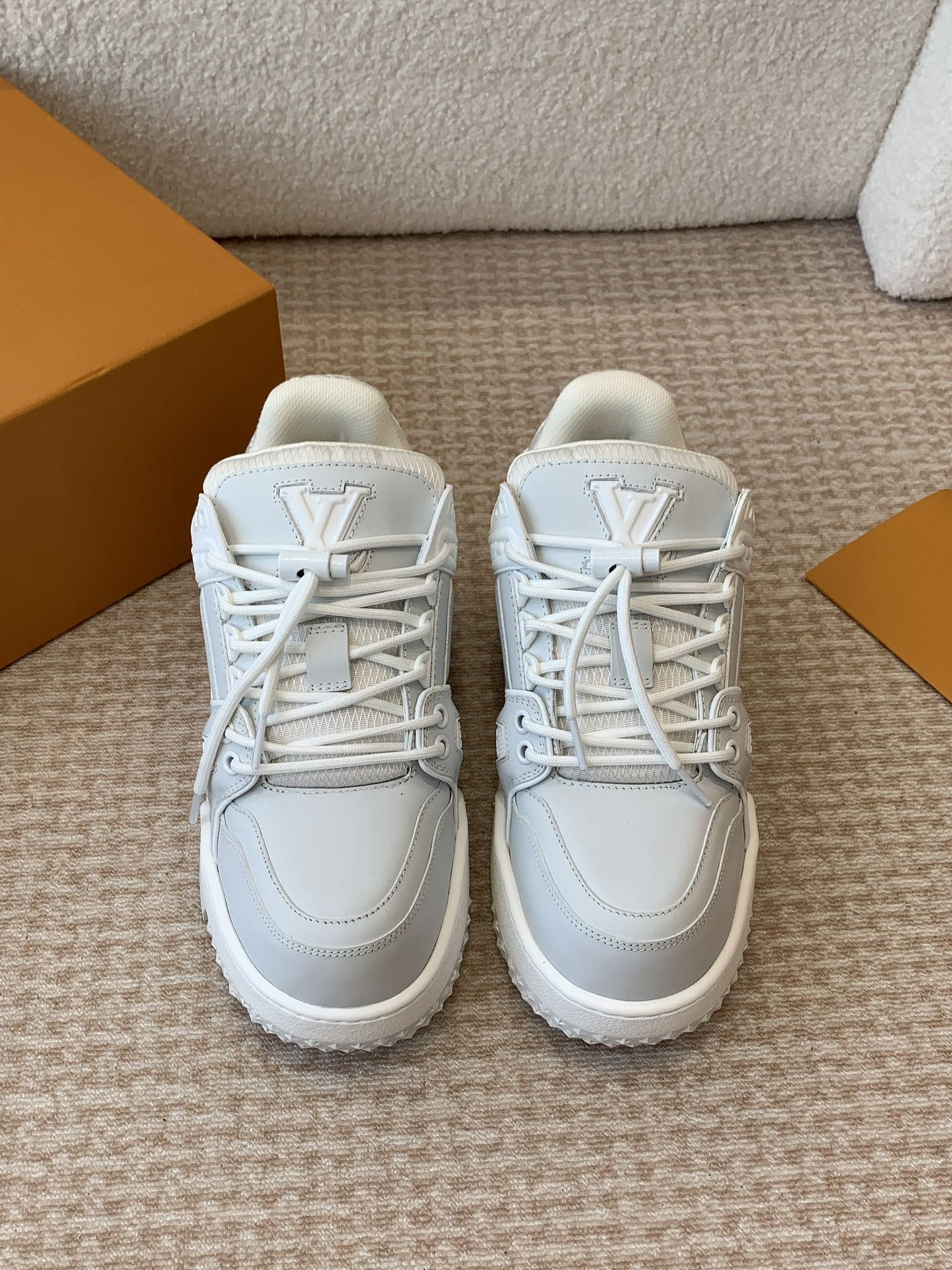 Louis Vuitton Louis Vuitton 走秀款胖丁trainer 龙年限定款 面包鞋