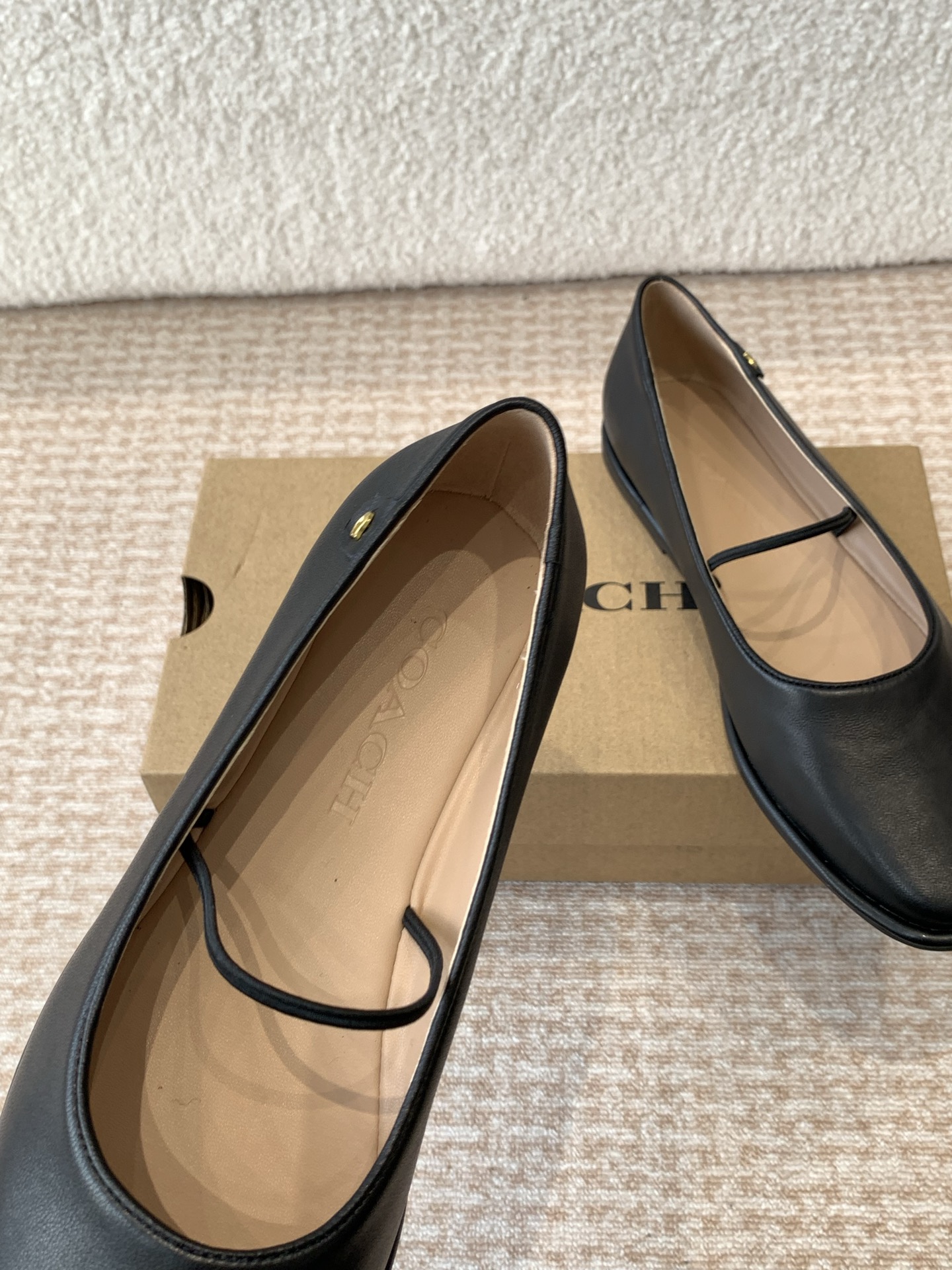 Comfortable P546COACH Ballet Shoes for Driving and Walking, Imported Leather, Cow Skin Pads - 图片 6