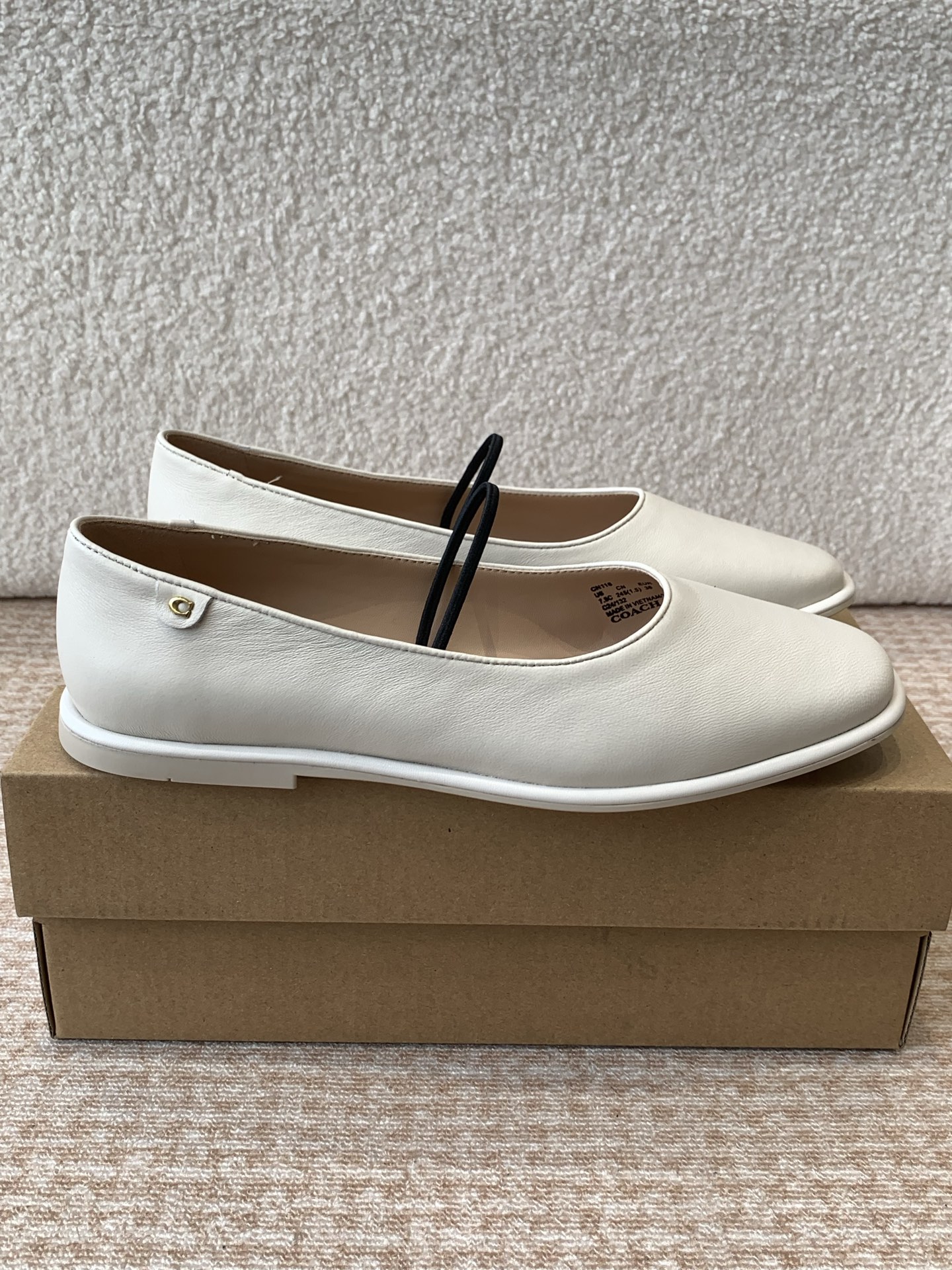 Comfortable P546COACH Ballet Shoes for Driving and Walking, Imported Leather, Cow Skin Pads - 图片 2