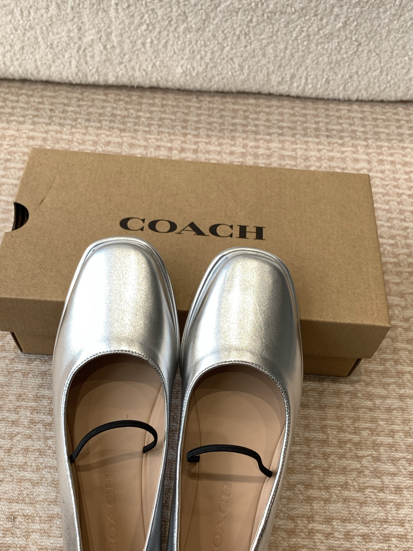 Comfortable P546COACH Ballet Shoes for Driving and Walking, Imported Cattle Skin, Cow Skin Pads. - 图片 7