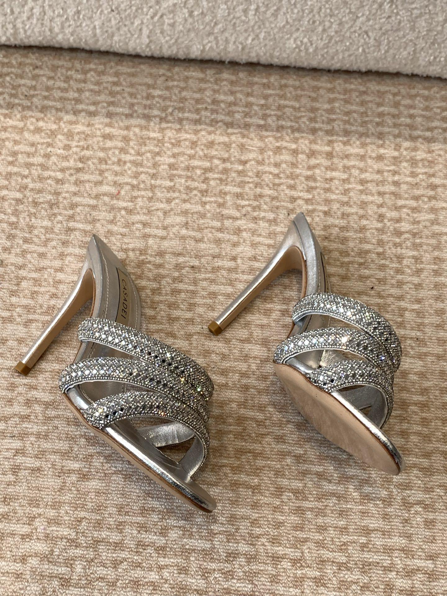 Stylish CASADEI Water Drill Heels: Spring Collection Highlights, High Quality and Charm. - 图片 3
