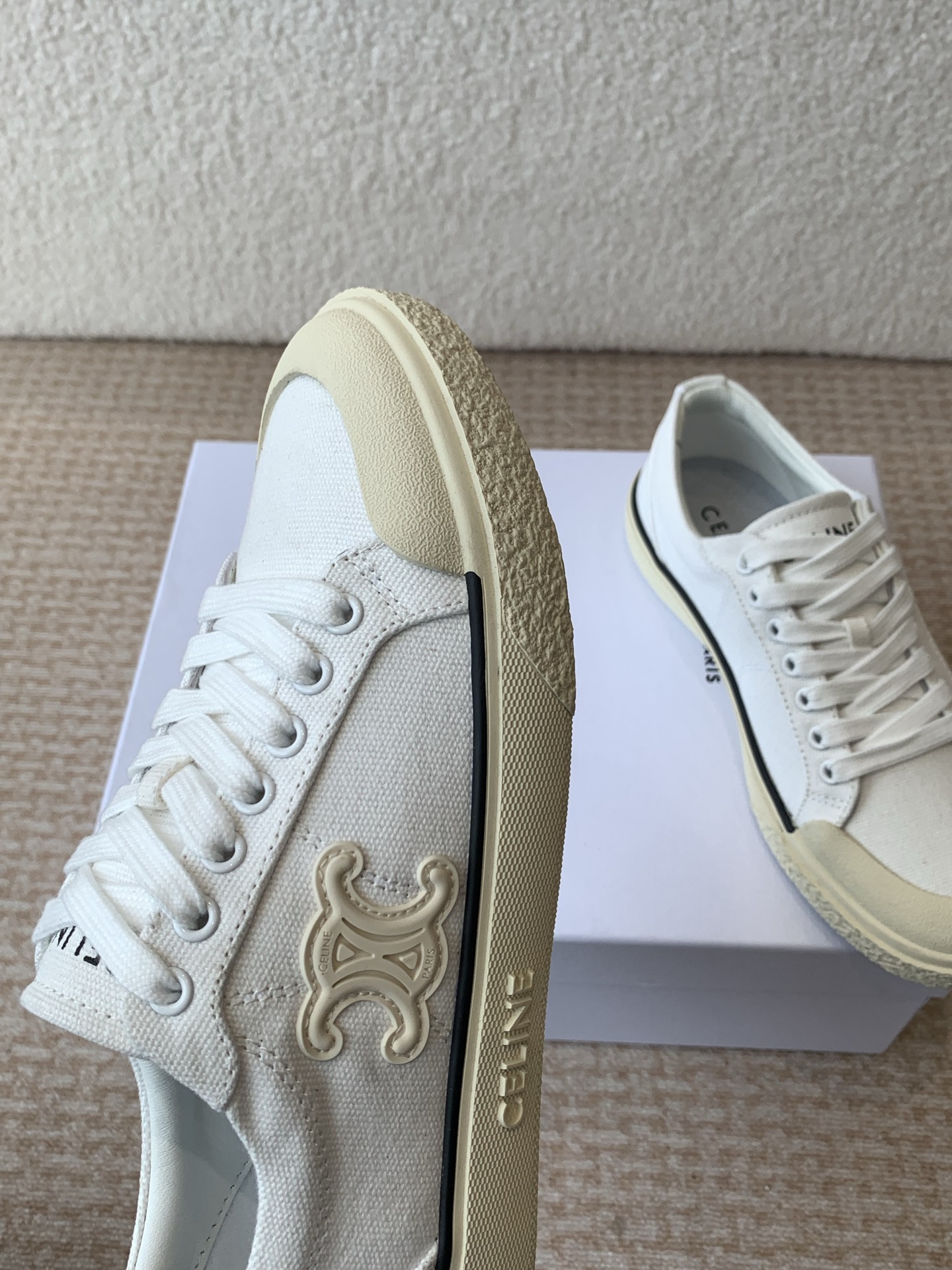 Celine CR-03 Runner Sneakers: Iconic Triomphe Logo, Comfortable Canvas Design 5 i1742283538537 1171 0 3