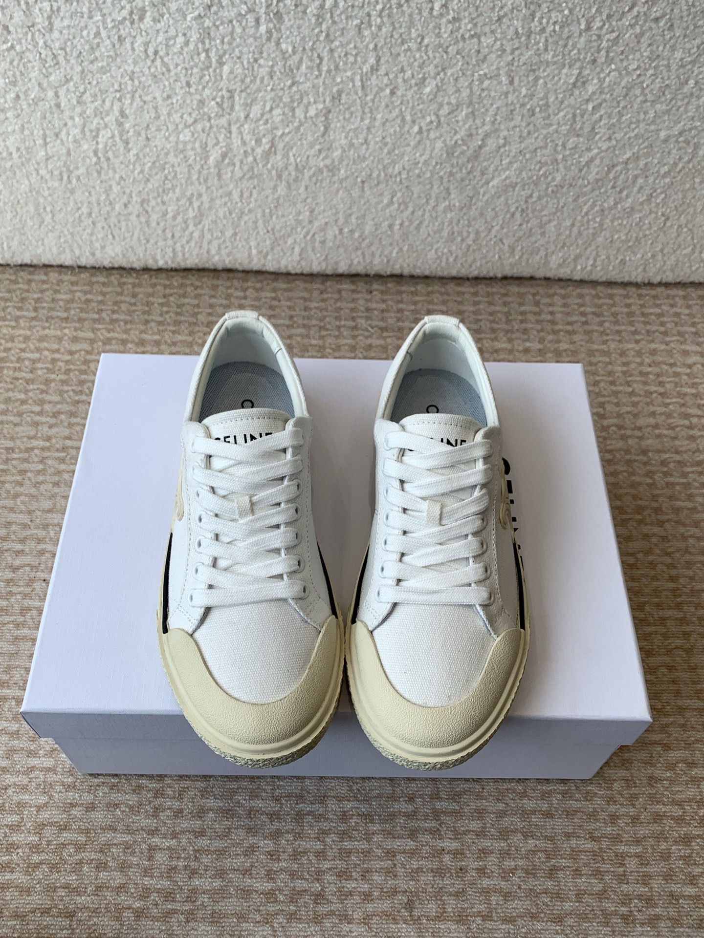 Celine CR-03 Runner Sneakers: Iconic Triomphe Logo, Comfortable Canvas Design 3 i1742283540247 9512 0 0