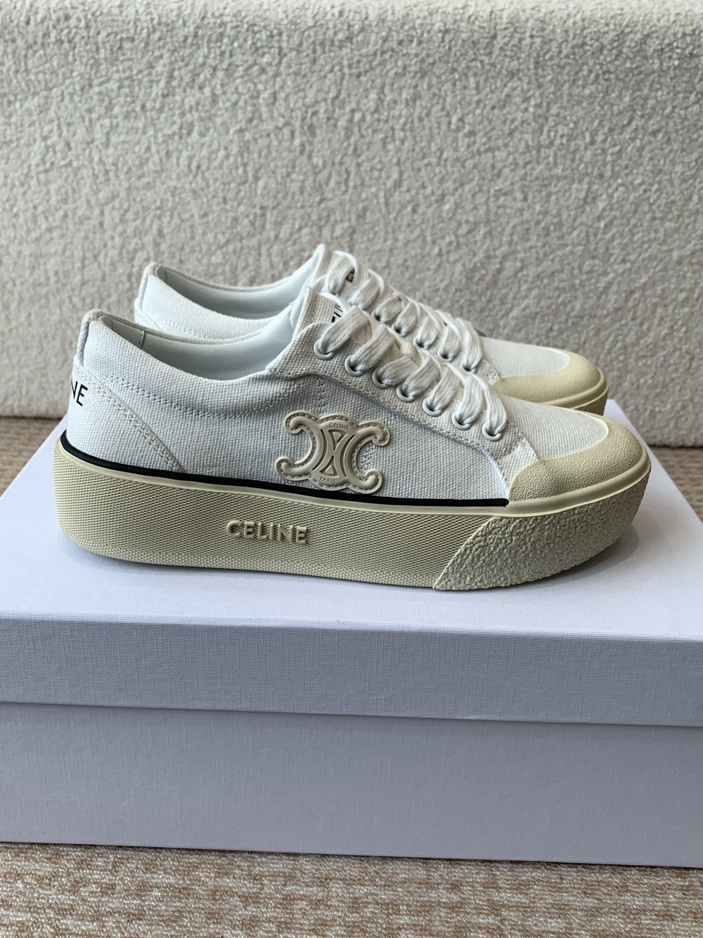 Celine CR-03 Runner Sneakers with Triomphe, Women's Lace-Up Canvas Shoes 2 i1742283605503 3111 0 1