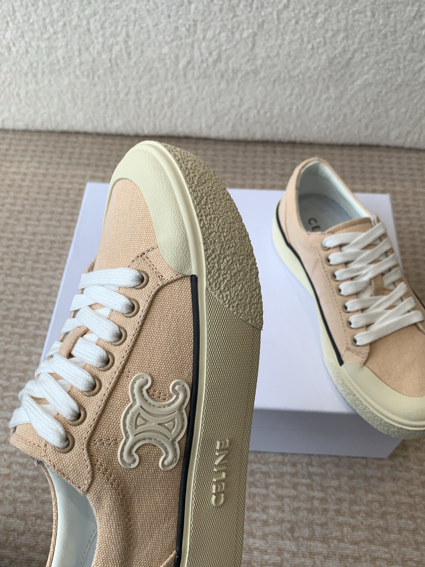 Celine CR-03 Runner Sneakers: Chic Triomphe Logo, Comfortable Canvas 8 i1742283657493 2661 0 6