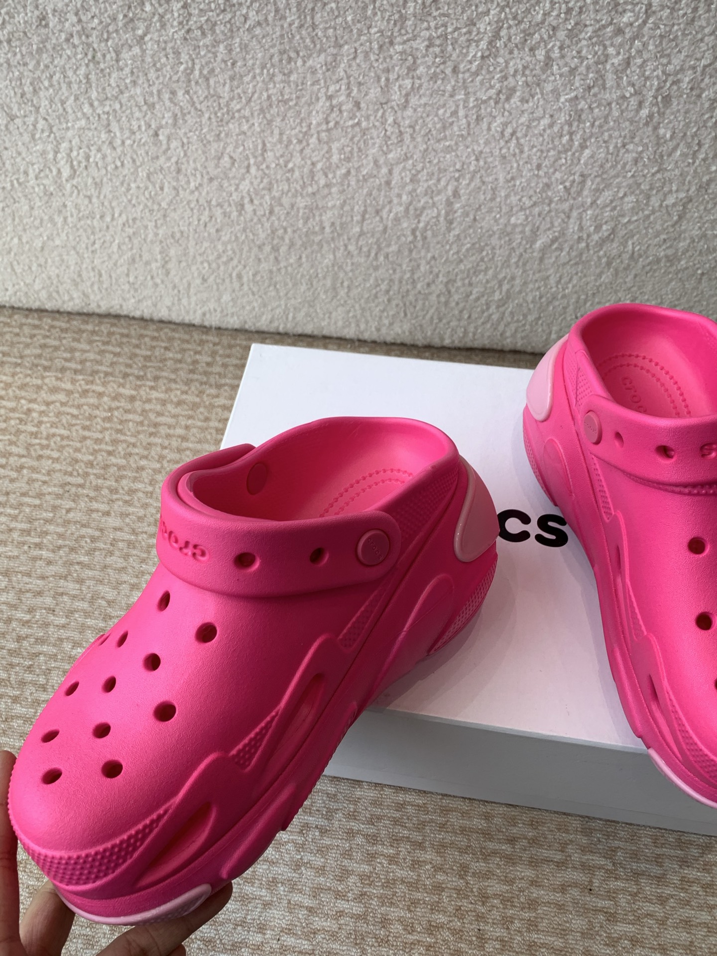 Crocs Classic Mega Crush Clog Sandal, Pink, Beach, Water, and Casual Wear 5 i1742284527258 5827 0 3