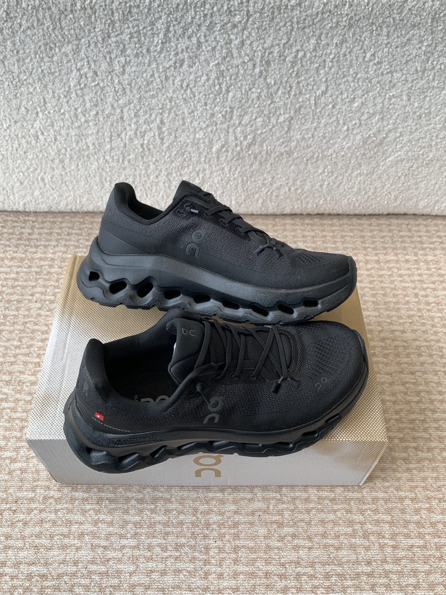 On Cloudtilt Lightweight Black Running Shoes Breathable Knit Sneakers 4 i1742285397642 1091 0 2